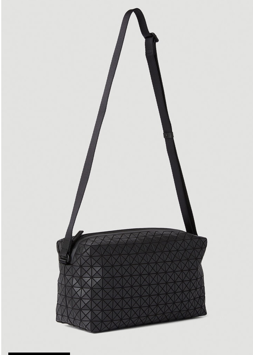 BAOBAO ISSEY MIYAKE SADDLE BAG 