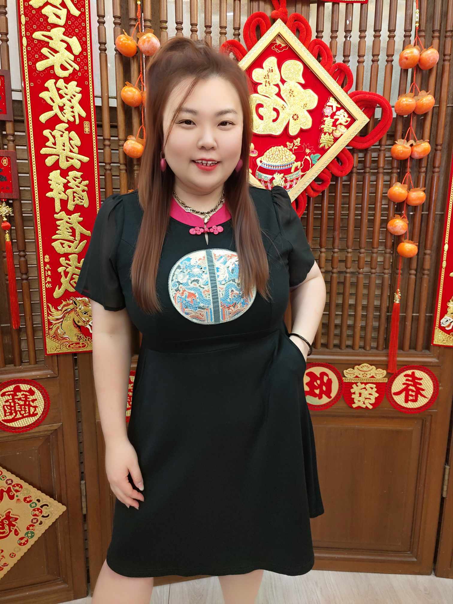 NJC01 TW#58161 新款旗袍刺绣大图扣设计A字裙