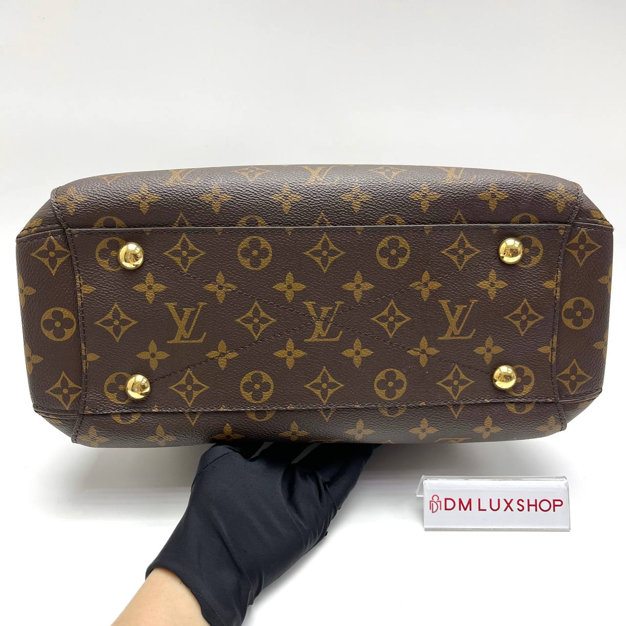 LV Monogram Montaigne MM