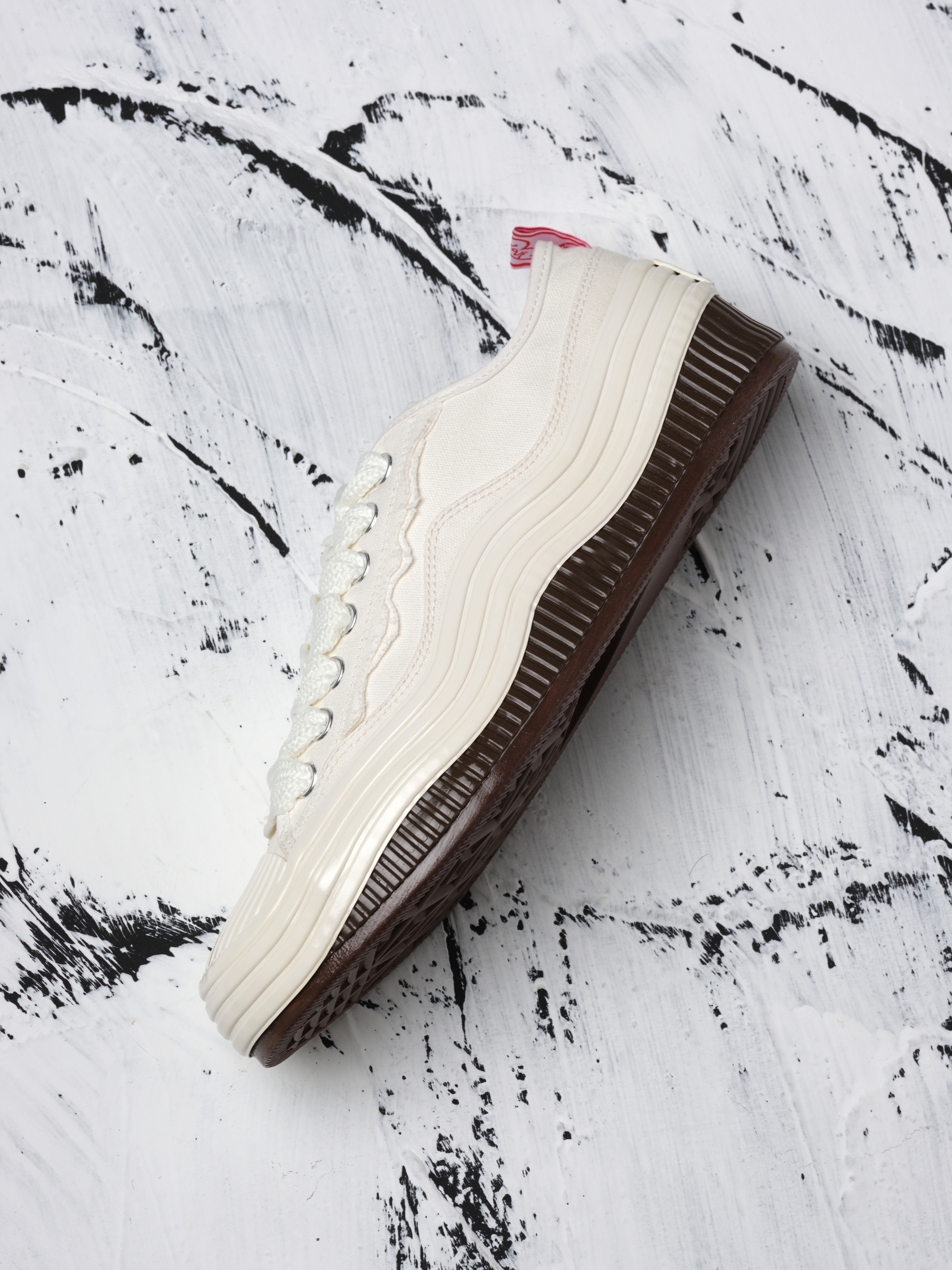 FIRST LOVE Lo (White) 