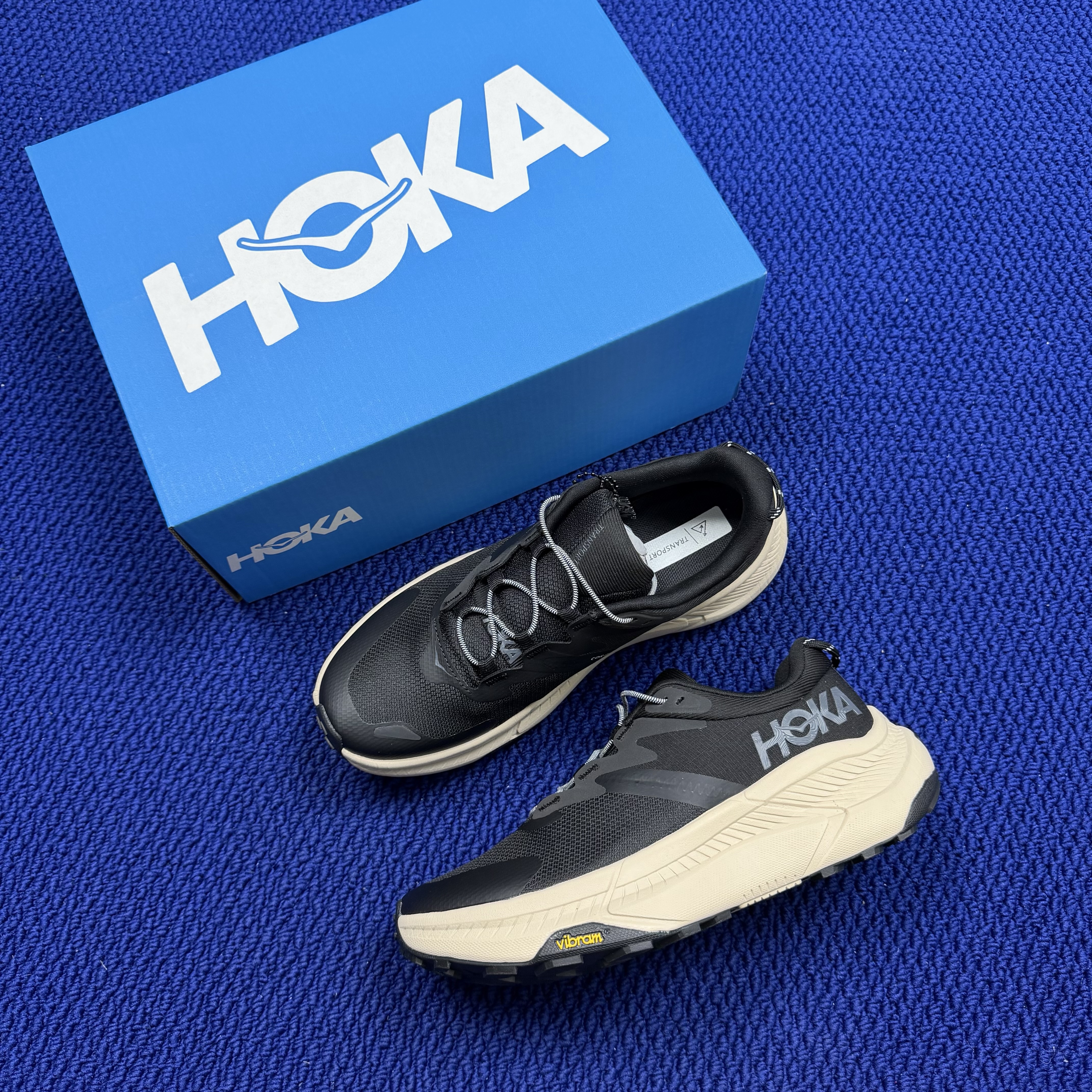 Hoka One One Transport