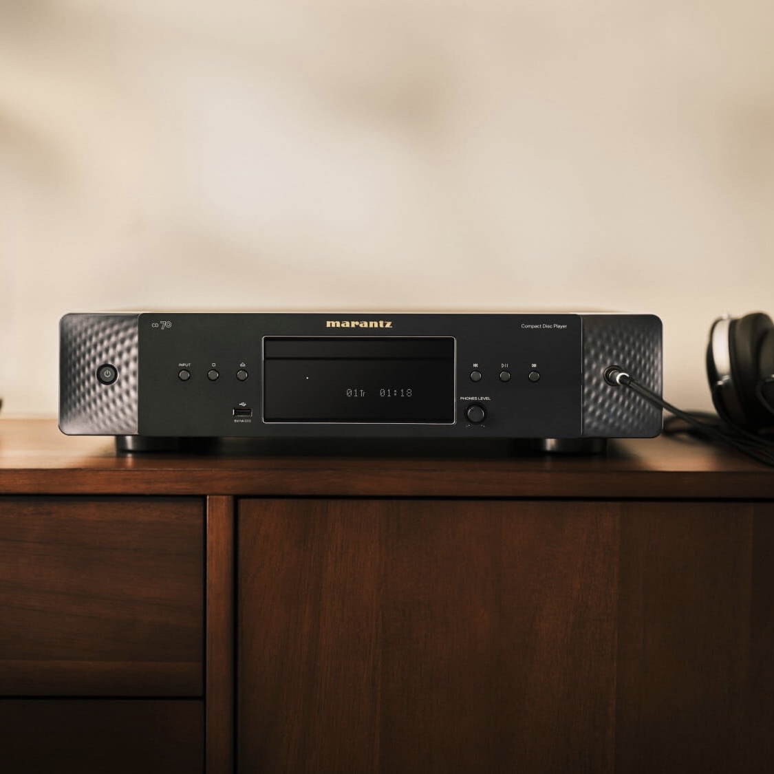 Marantz CD70 CD Player with High-Performance DAC and USB Playback