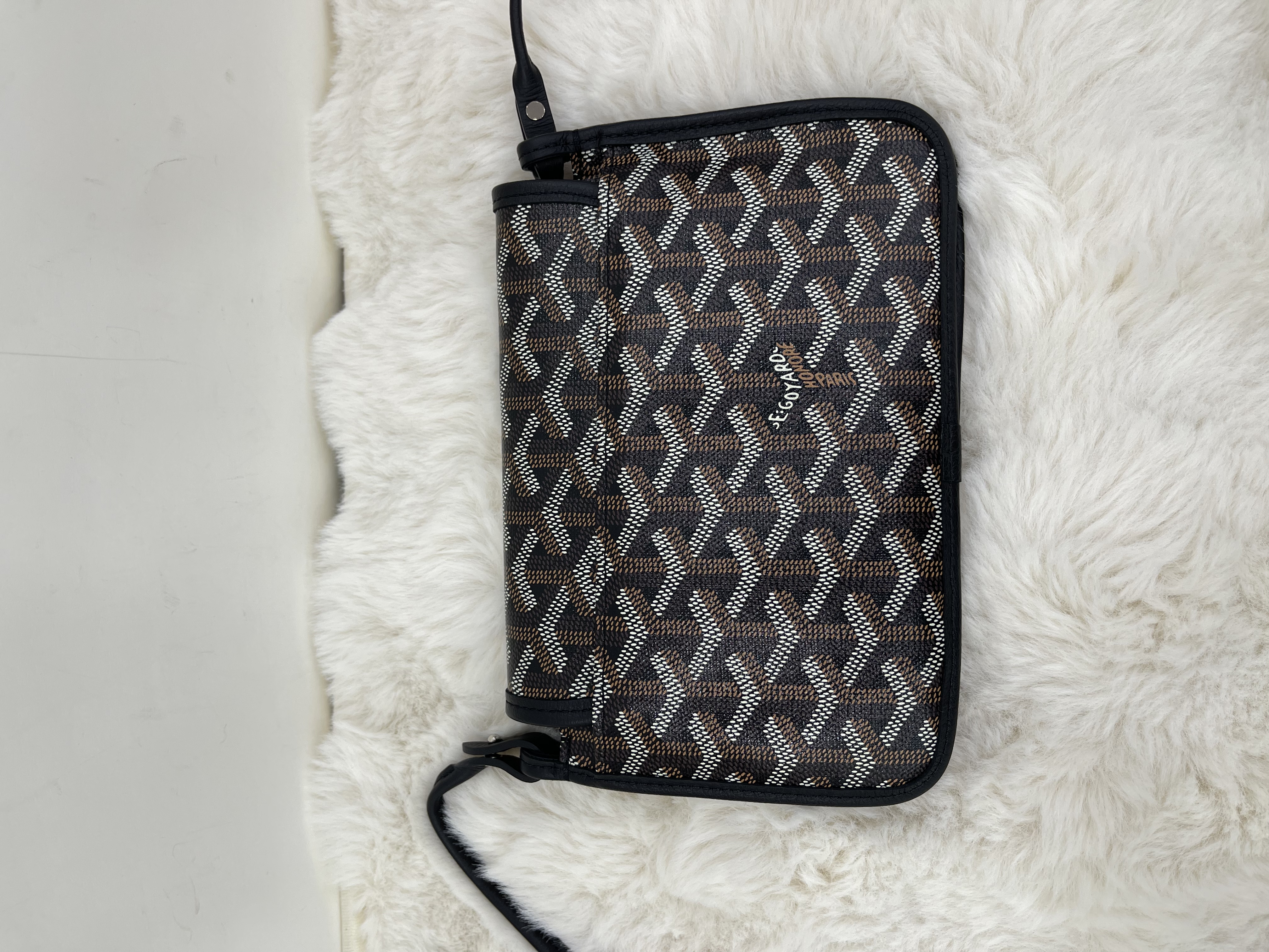 直播貨品 |  [1個-$100 2個-$300］N21