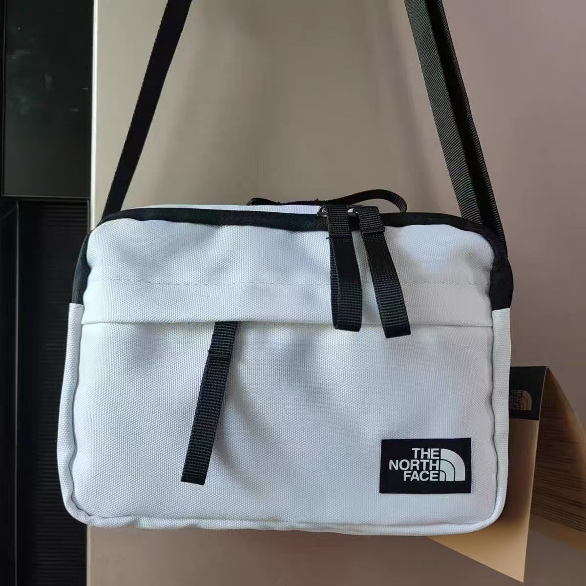 【現貨】The North Face 經典方形斜挎包