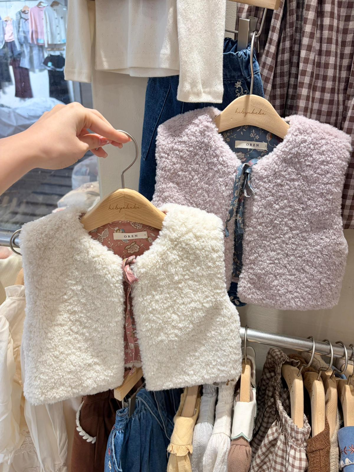 CH6182 Outer