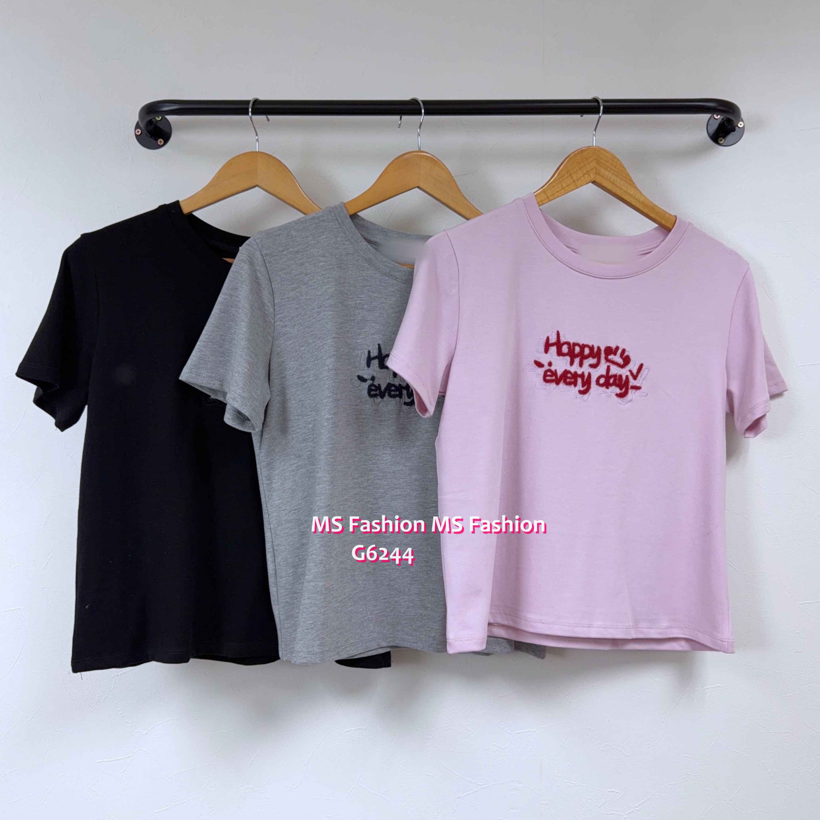 G6244 毛毛質感字母tee