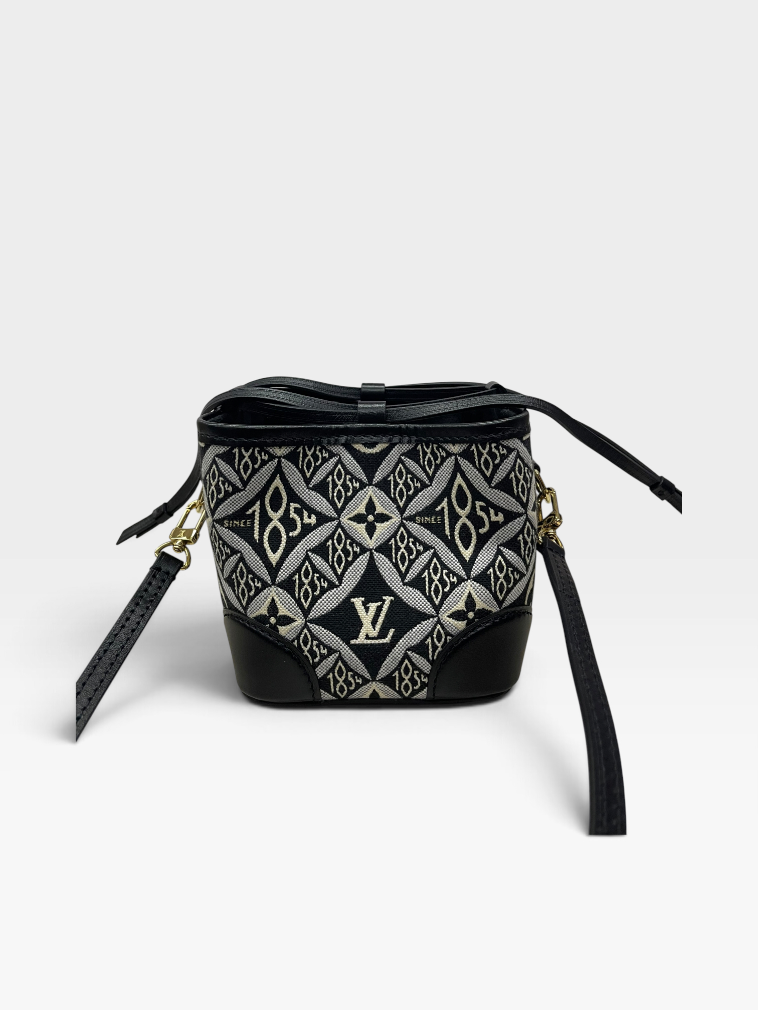 Pre-Owned LV Since 1854 Noe Purse / Product Code: K090421