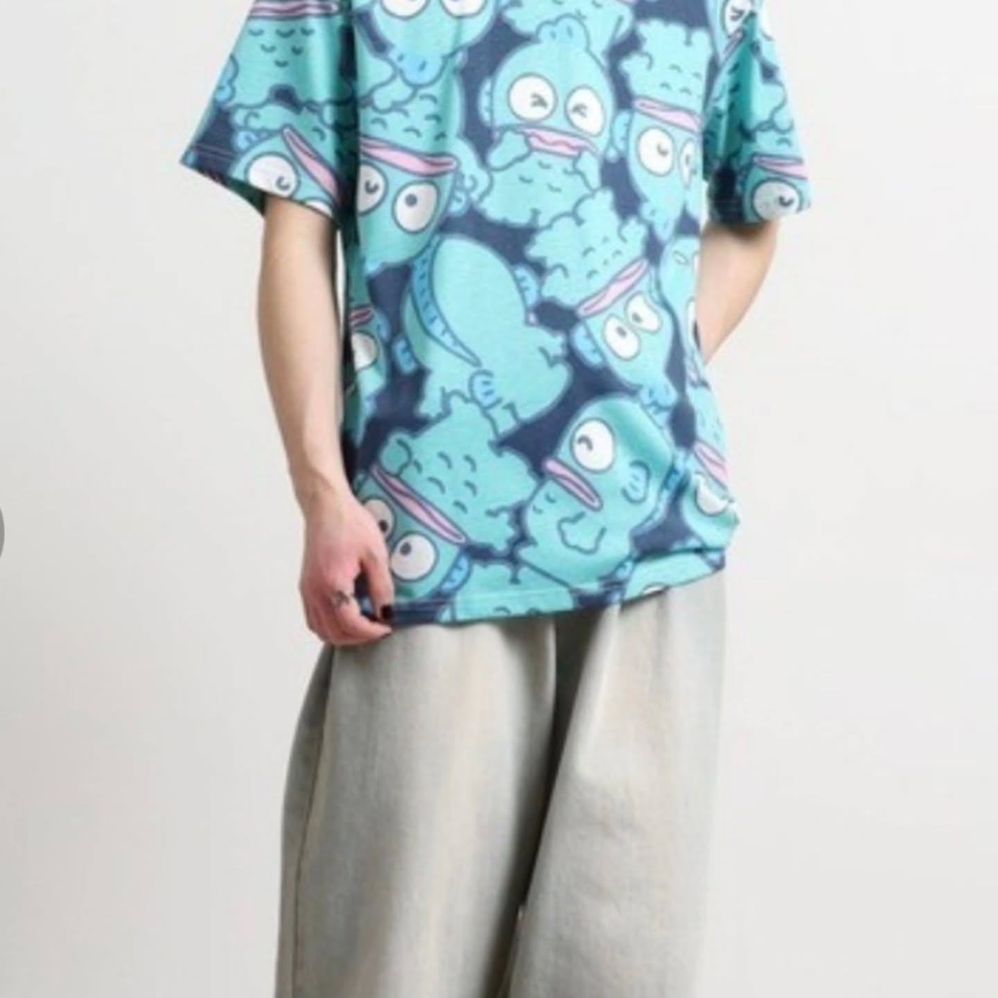 水怪T-shirt