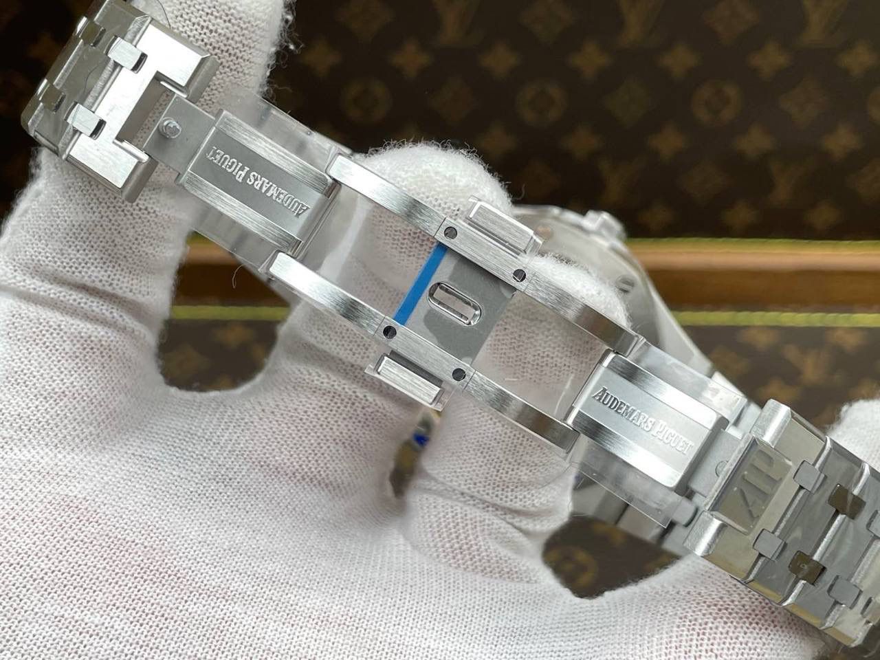 爱彼皇家橡树系列自动机械男士腕表