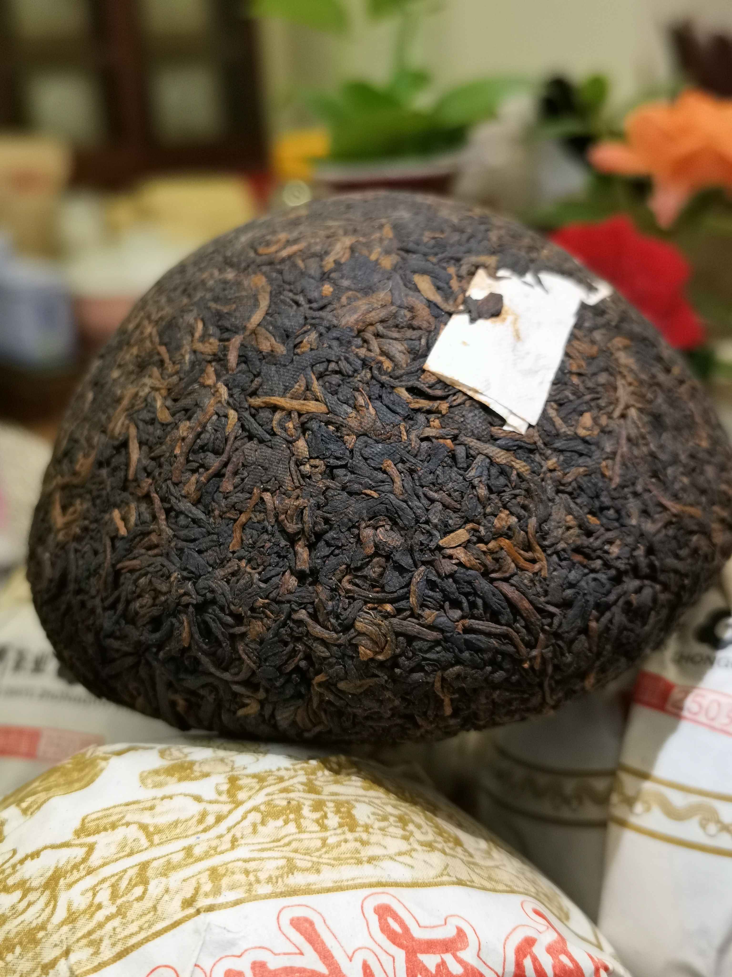 2010 宫廷贡茶沱茶 - 熟 - <有需要請聯絡我們 852-6329 6186>