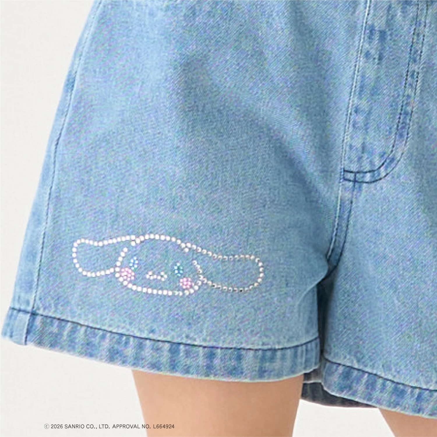 🆕【⭐訂購⭐】🌀🇯🇵 日本直送 #Sanrio 水鑽 刺繡 牛仔短褲  [3款選] 🌀 [ELFA-0122][260714]
