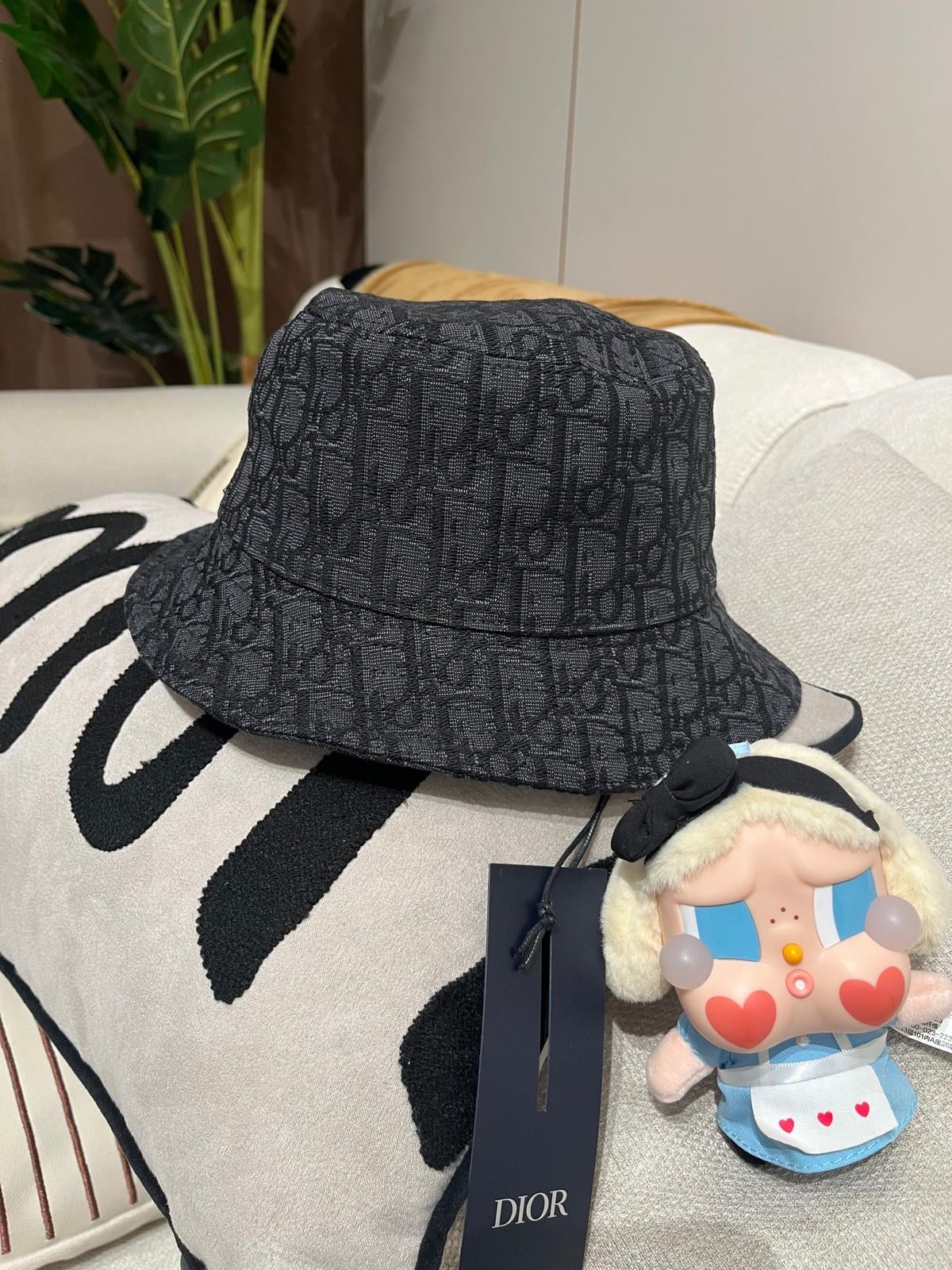 全新 Dior Oblique hat Denim Black 漁夫帽 100%Authentic, Brand New 