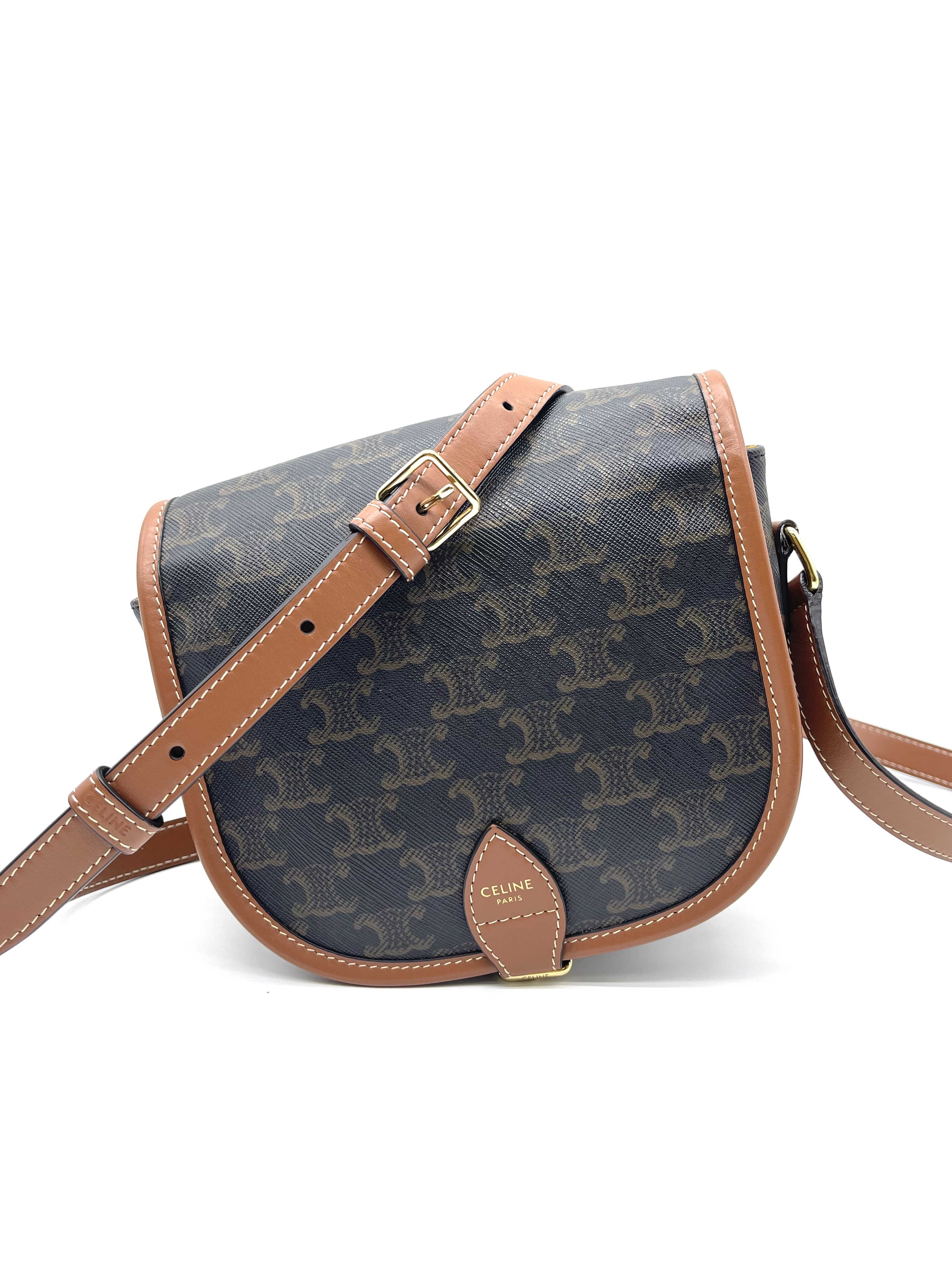 Pre-owned Celine Triomphe Canvas Folco/ Product Code: 26032001