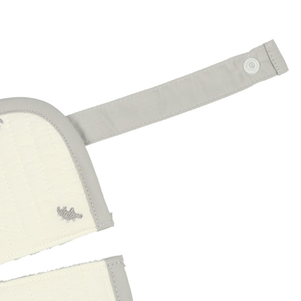 🇯🇵預訂 日本直送🇯🇵恐龍刺繡雙面絎縫孭帶咬巾胸巾