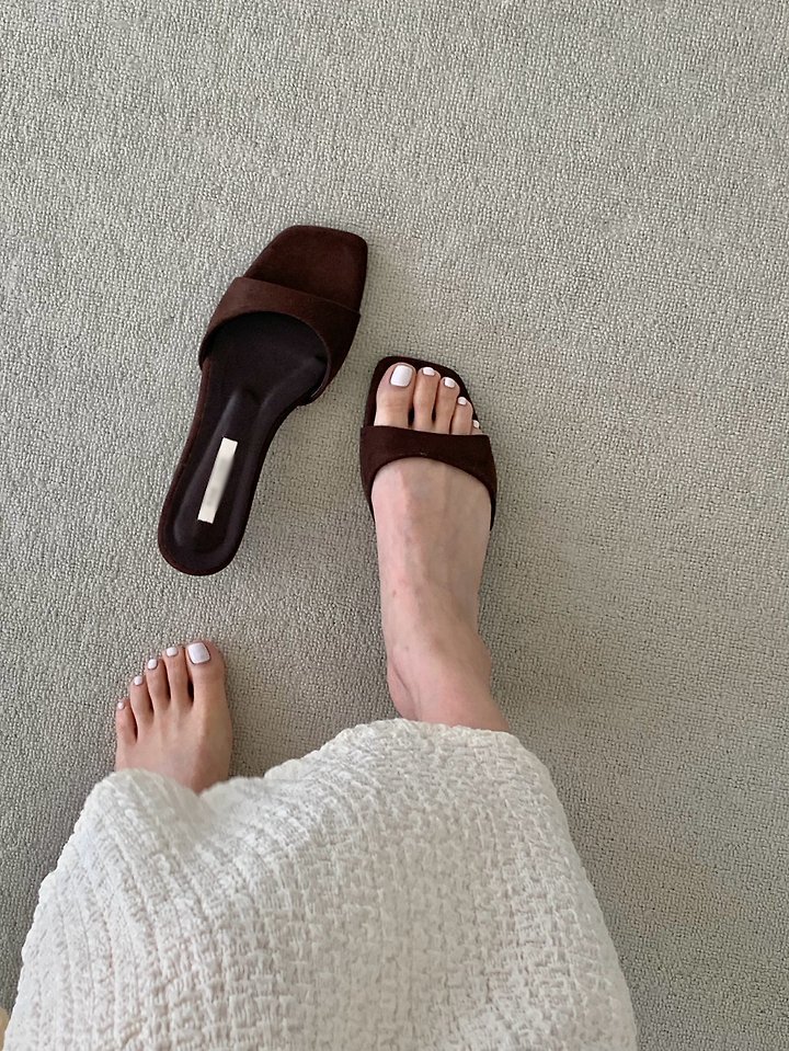 Suede Open-toe Sandals (3 colors)