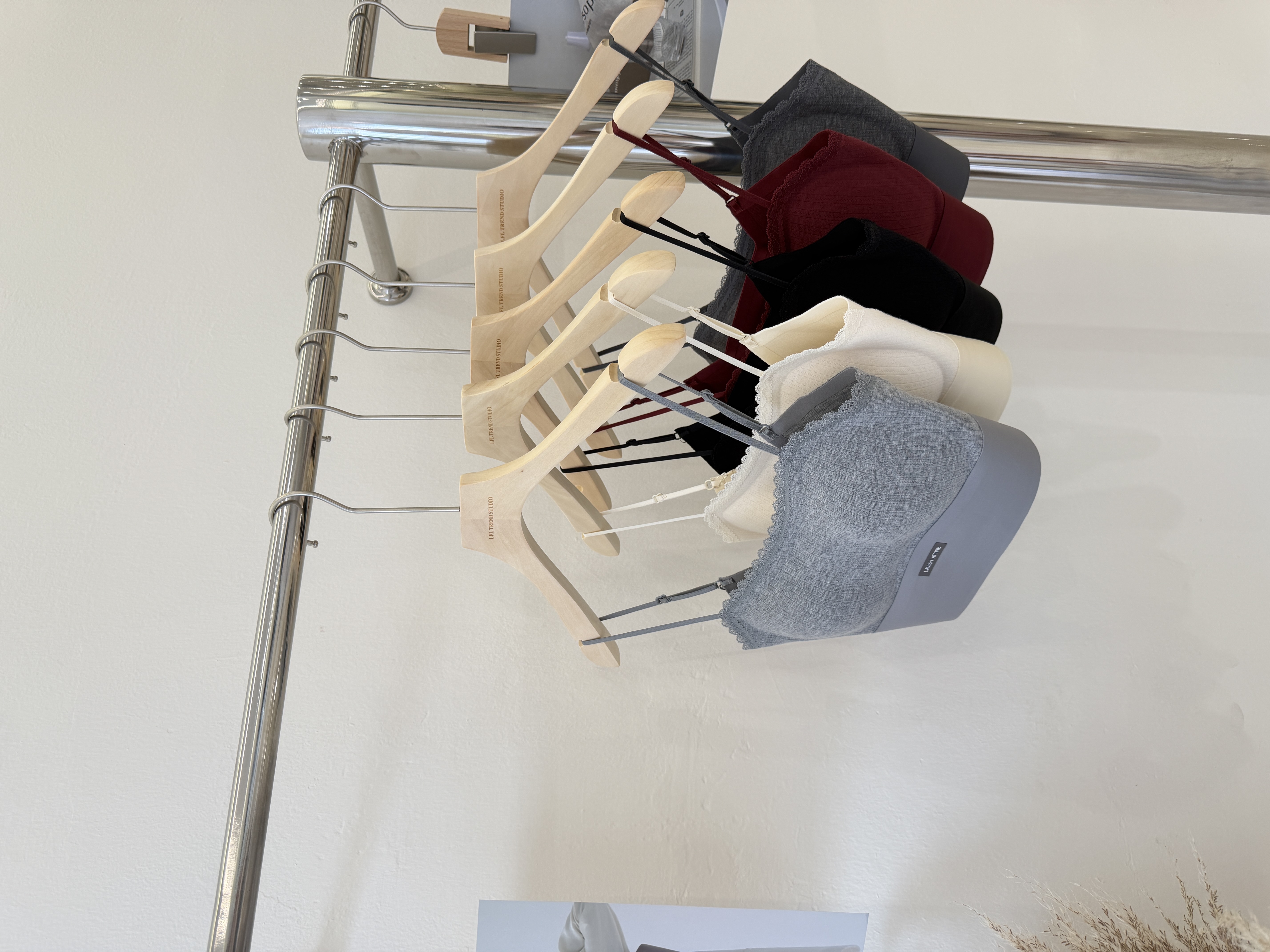 6650 爆款蕾丝拼接U型美背内衣