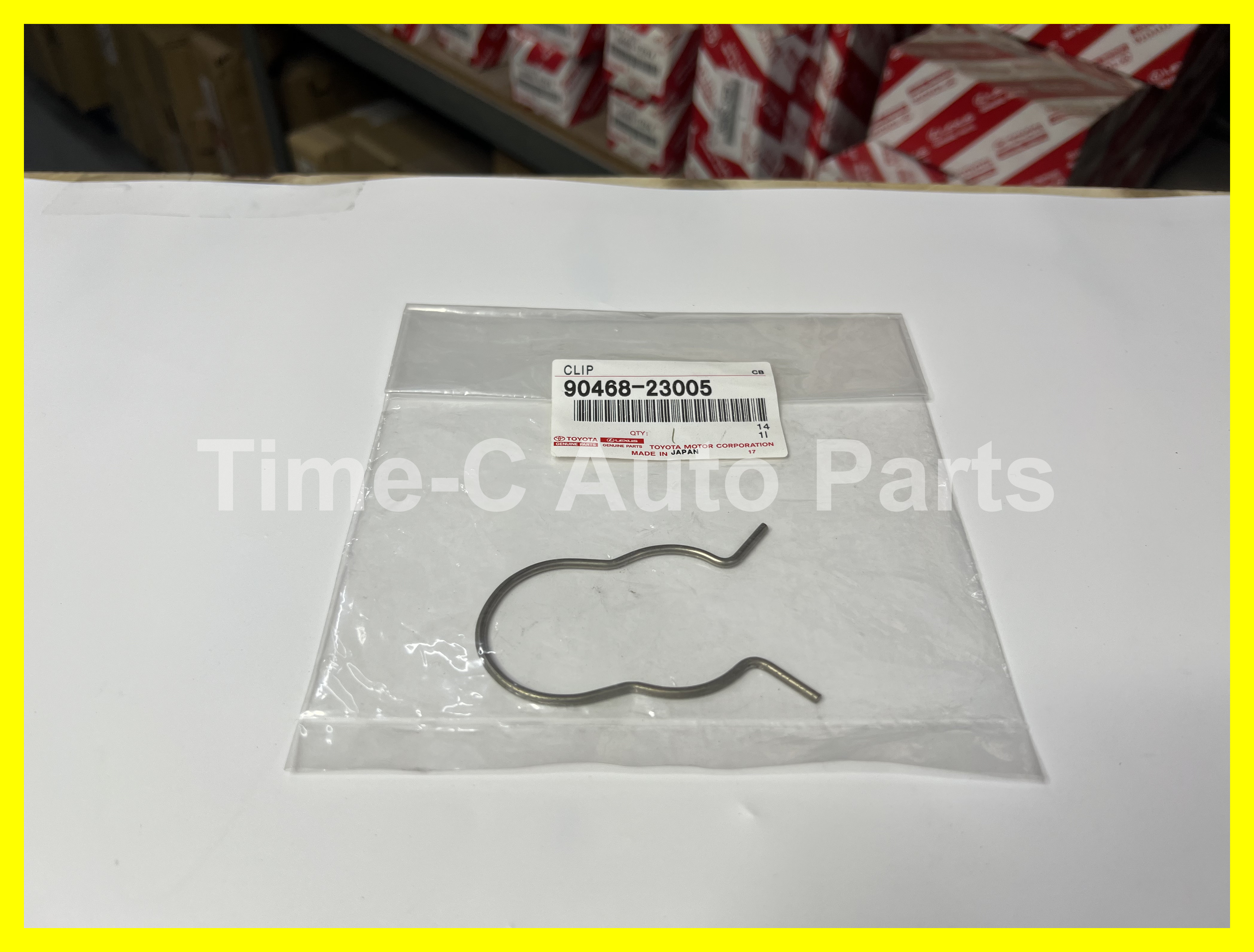 蝦蘇膠鎖戒指 90468-23005 - Toyota Rav4