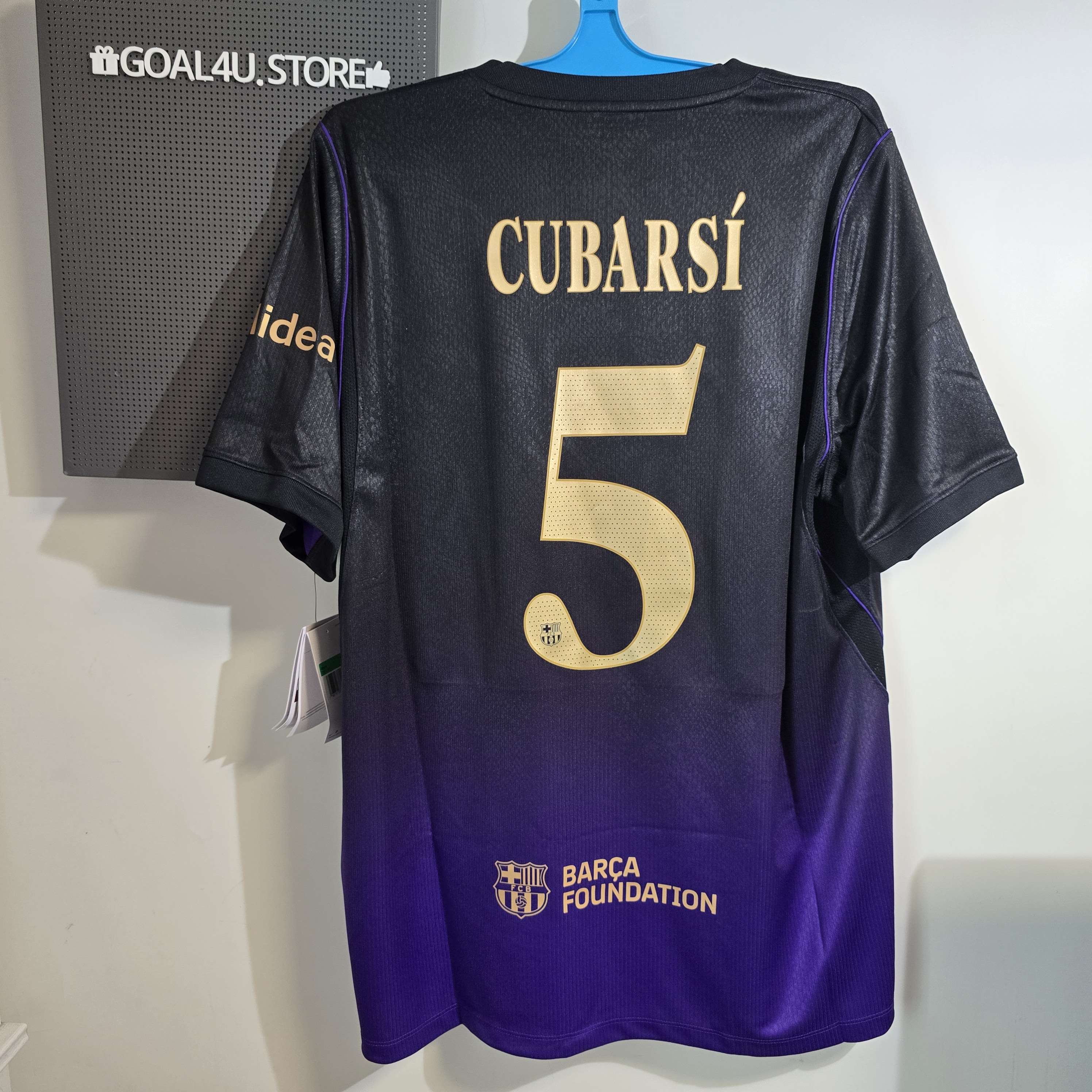 Nike Barcelona 巴塞羅拿 2026-27 作客球迷版球衣 (可加印字章) II1912
