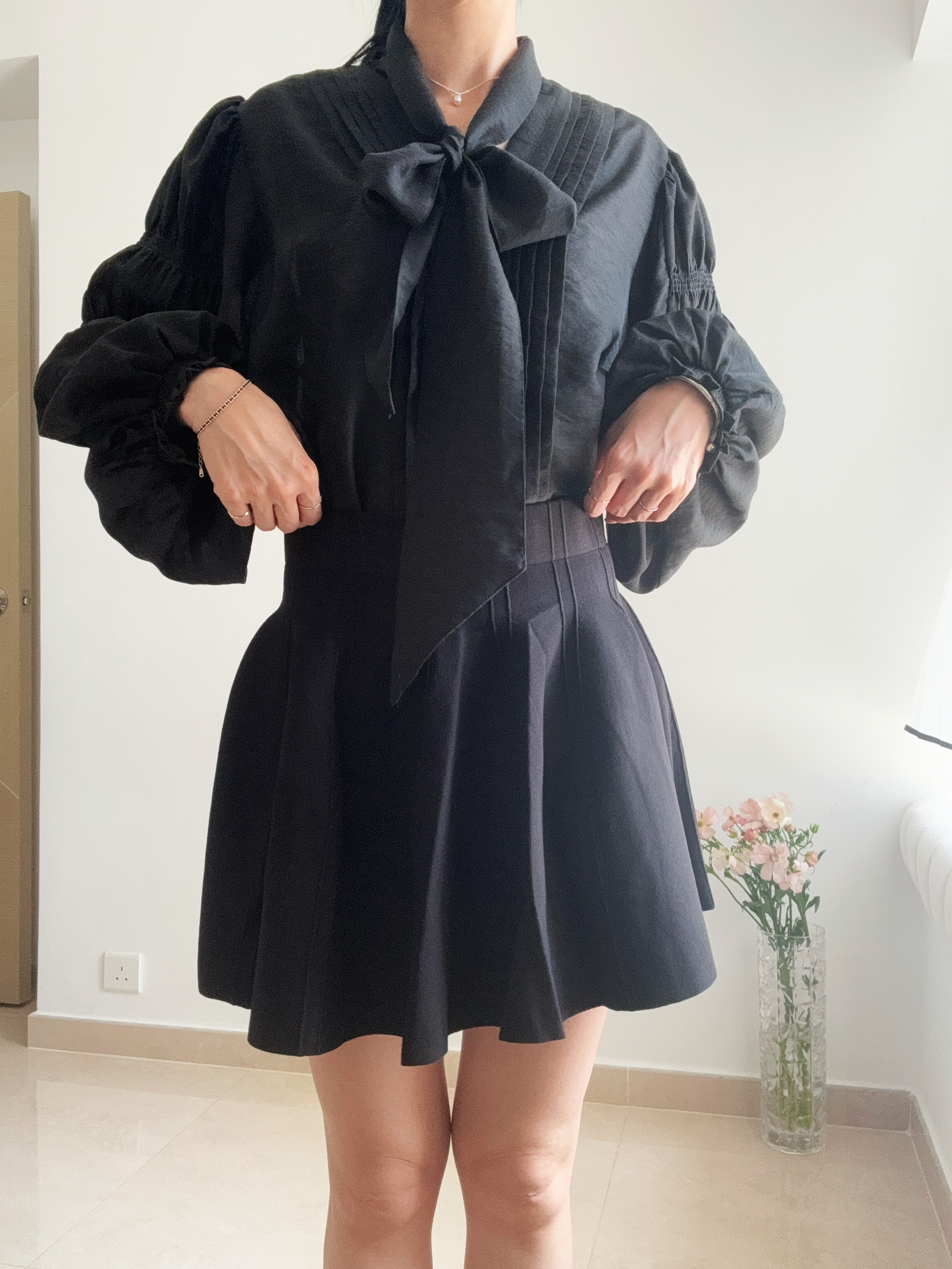 Stylish 3D cut ruffle knit skirt