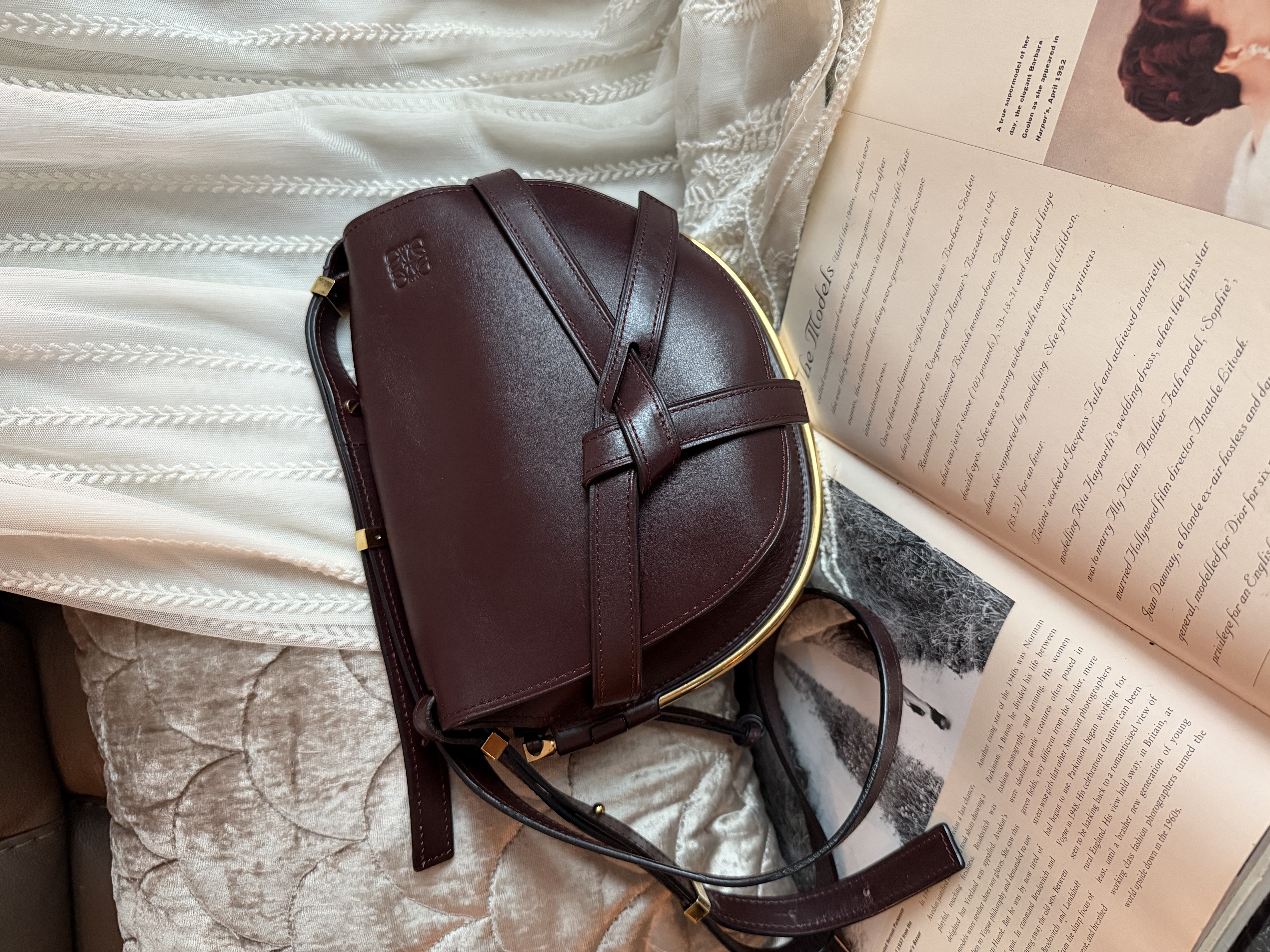 Loewe gate bag 