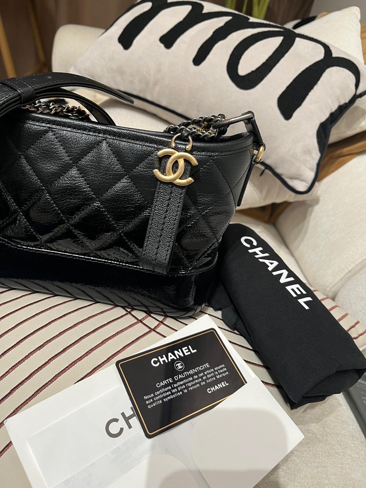 Chanel Gabriella hobo small, 100%Authentic, 98%new, ✅專門店收據 ✅Card✅Dust bag✅Box
