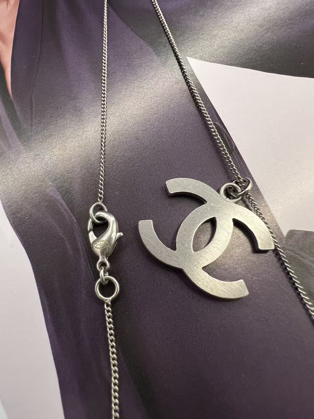 Chanel 簡約CC Logo 項鍊