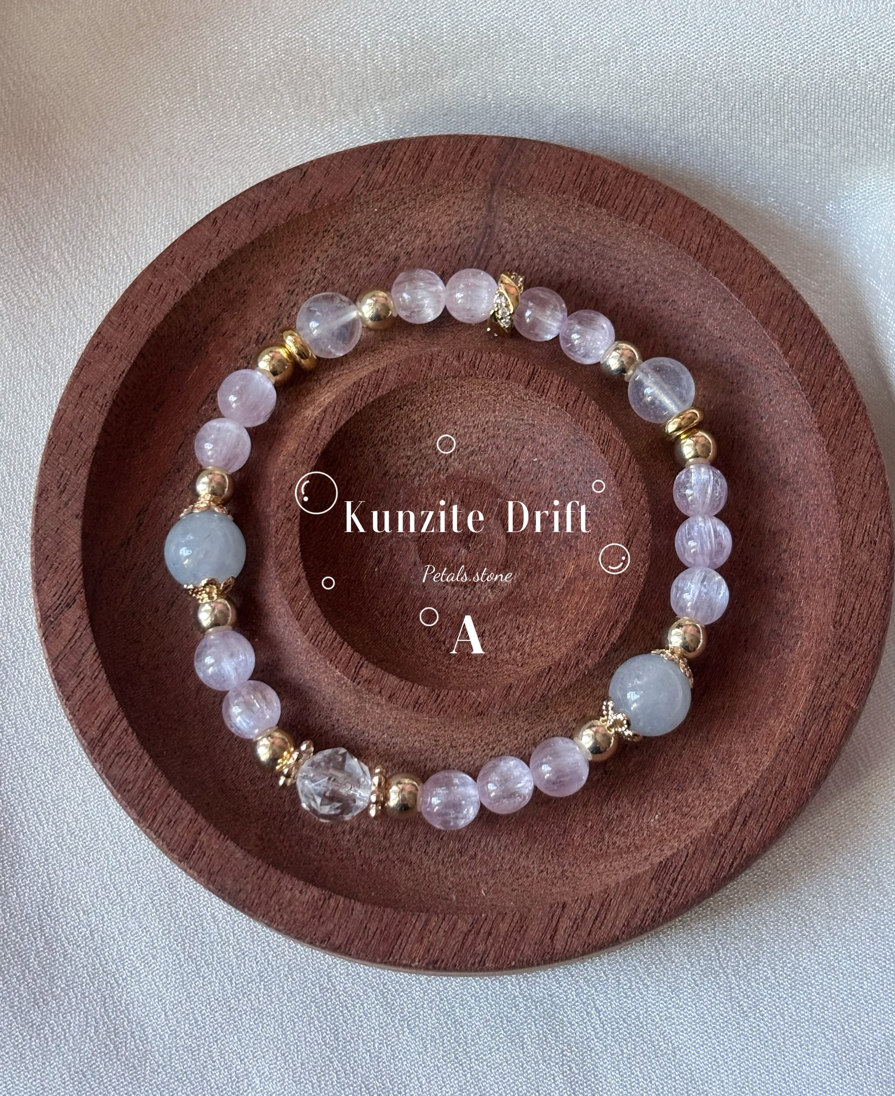 𓇢 Kunzite Drift𓈒 𓏸｜紫鋰輝與霧藍兔毛☁️