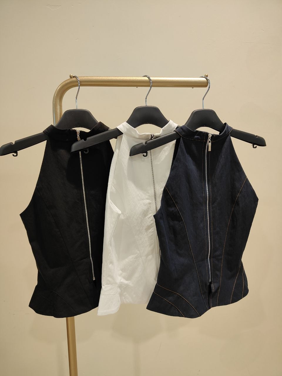 Cut in修身上衣 2694