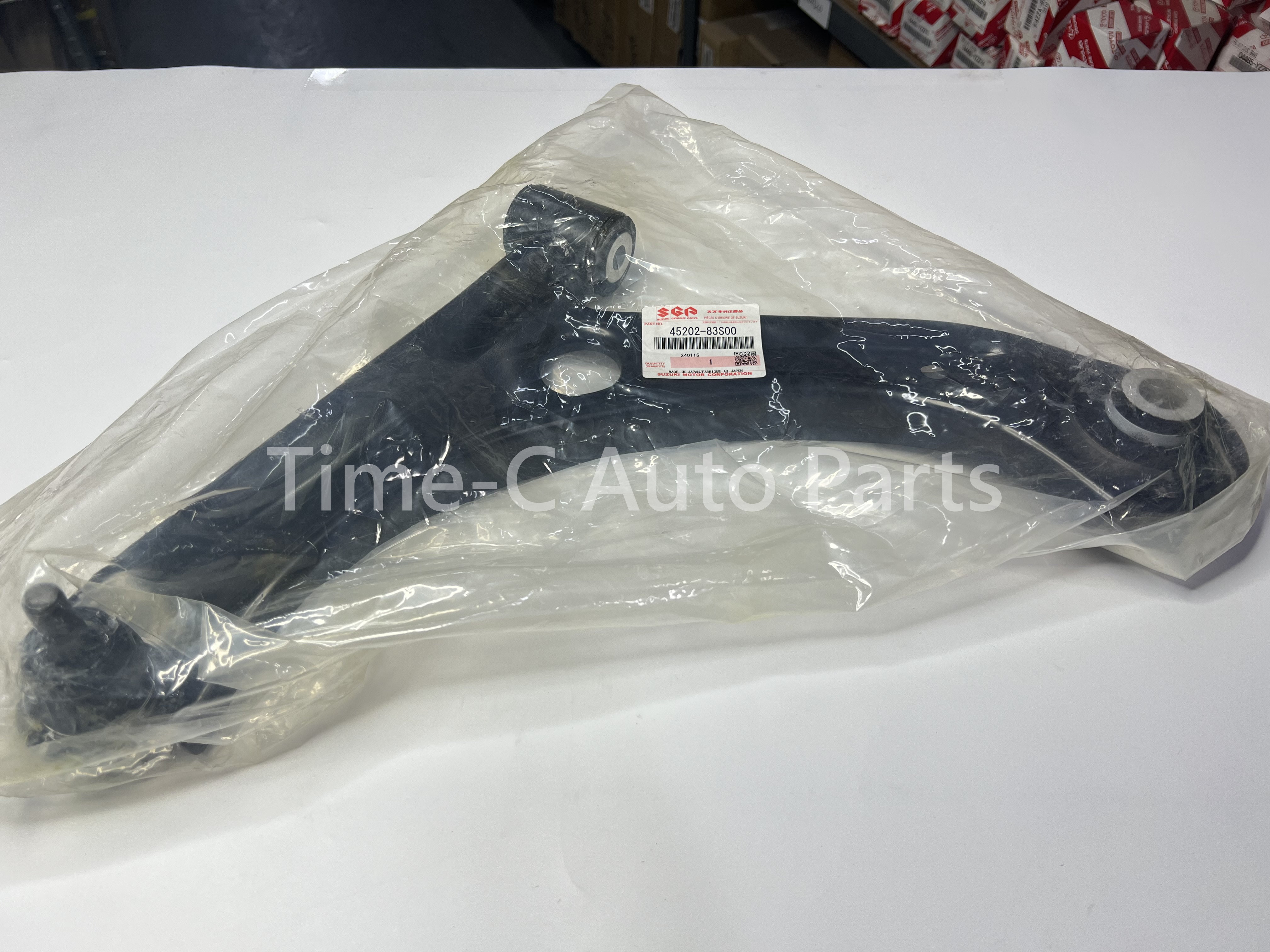 左下叉架 45202-83S00 - Suzuki Solio