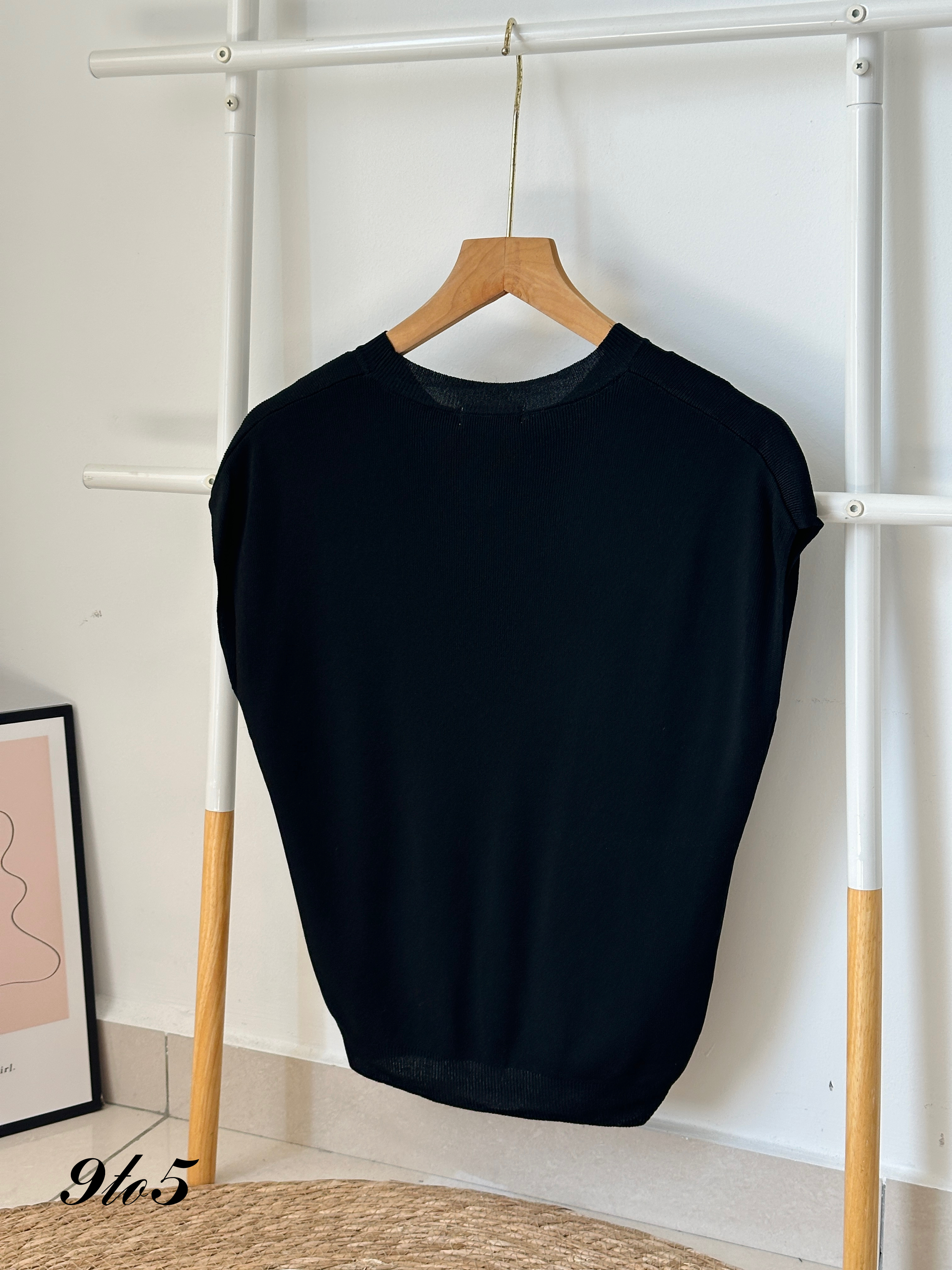 T3950 Round Neck Knit Top - 3 Colors