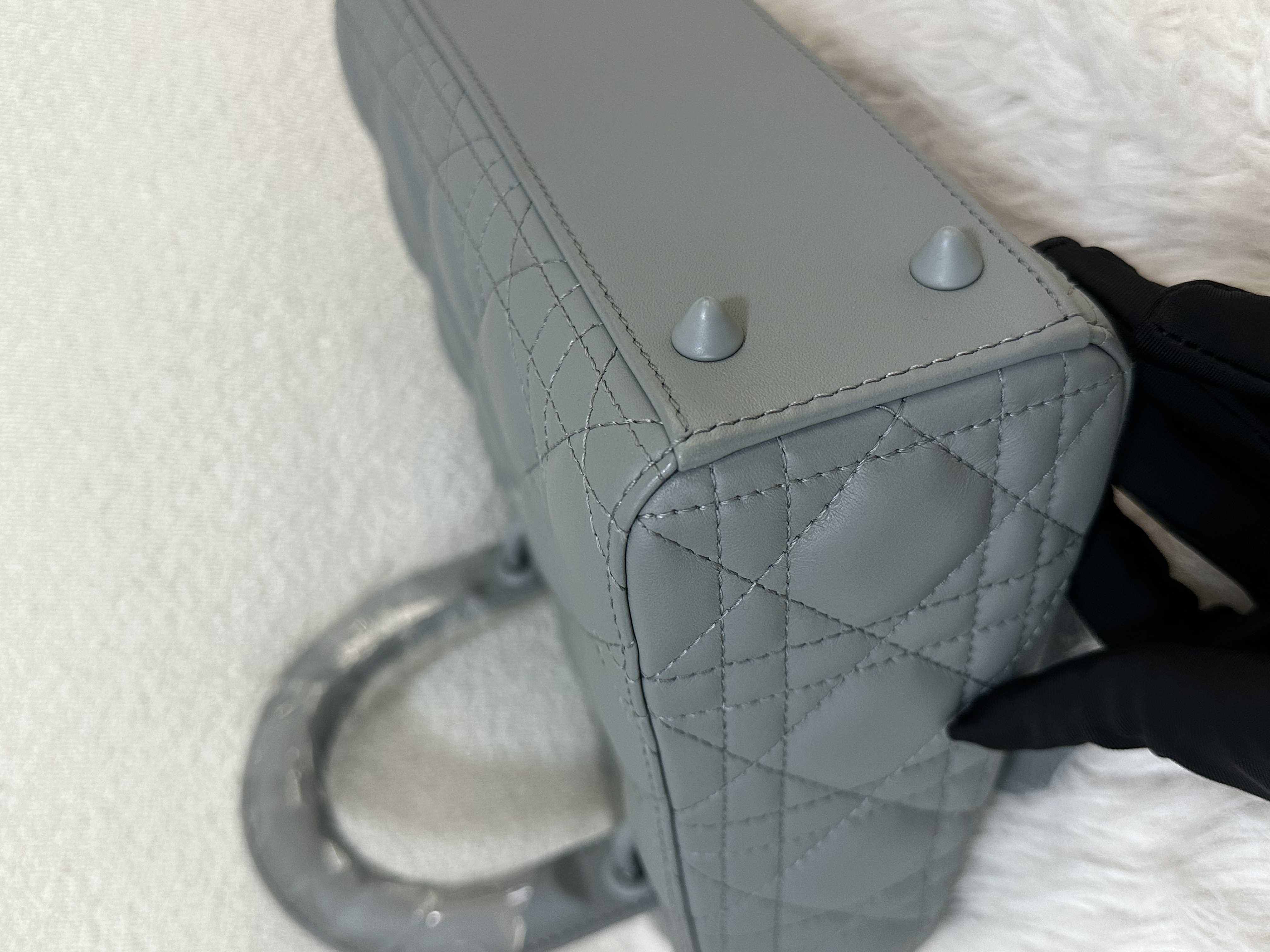 Pre-Owned DIOR Lady DIOR / Product Code: 26022412