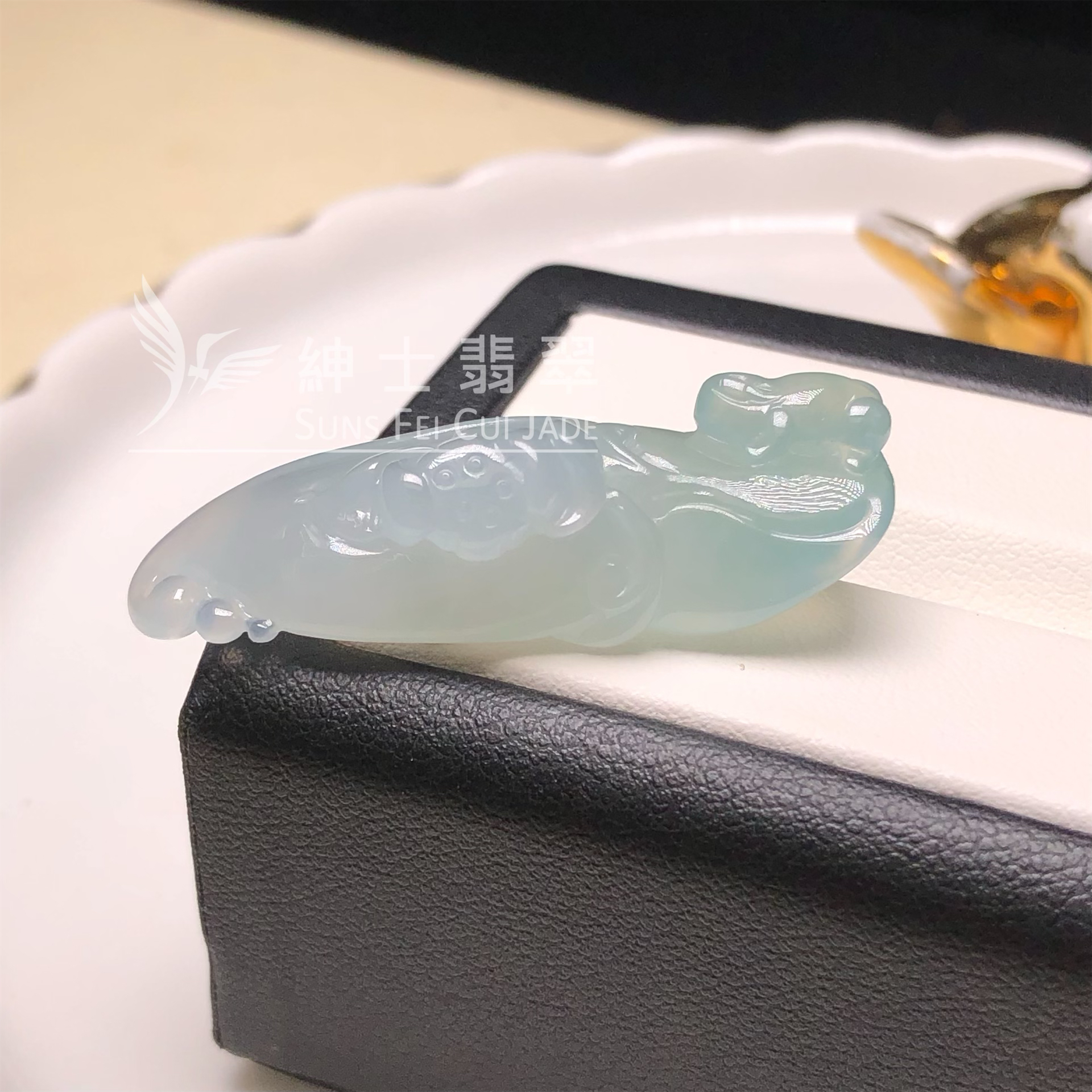 YK00164 糯冰蓮花吊墜 