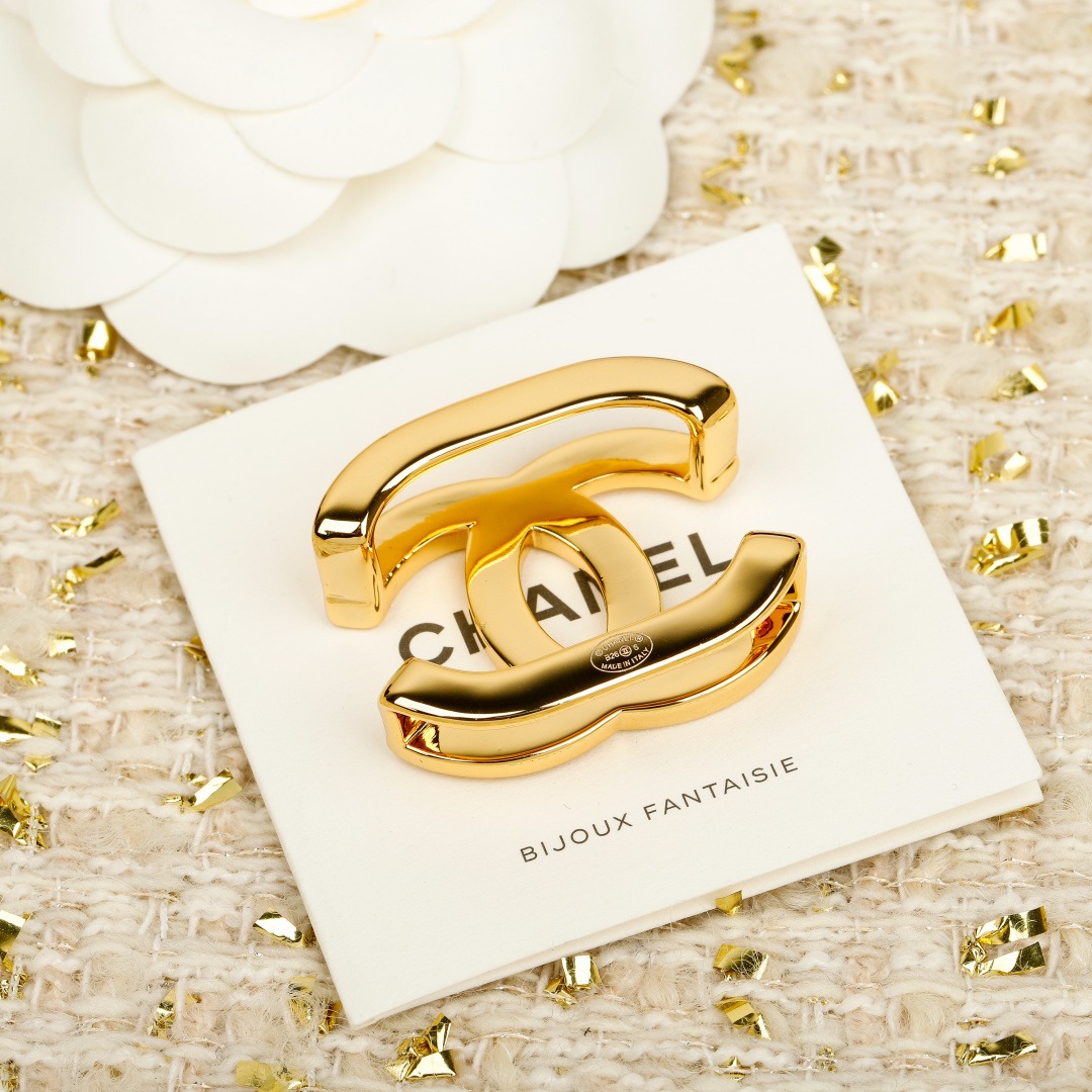 【原單】CHANEL Scarf Ring 鏤空CC絲巾扣 連禮盒