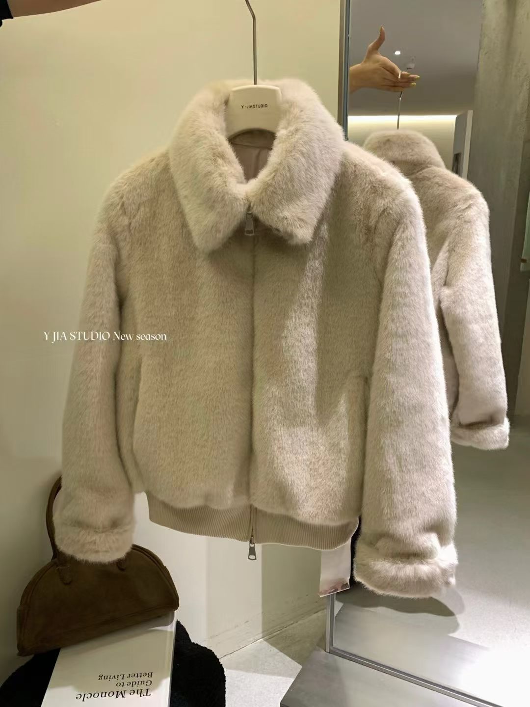 4428 巴黎恋人毛衣短外套冬装