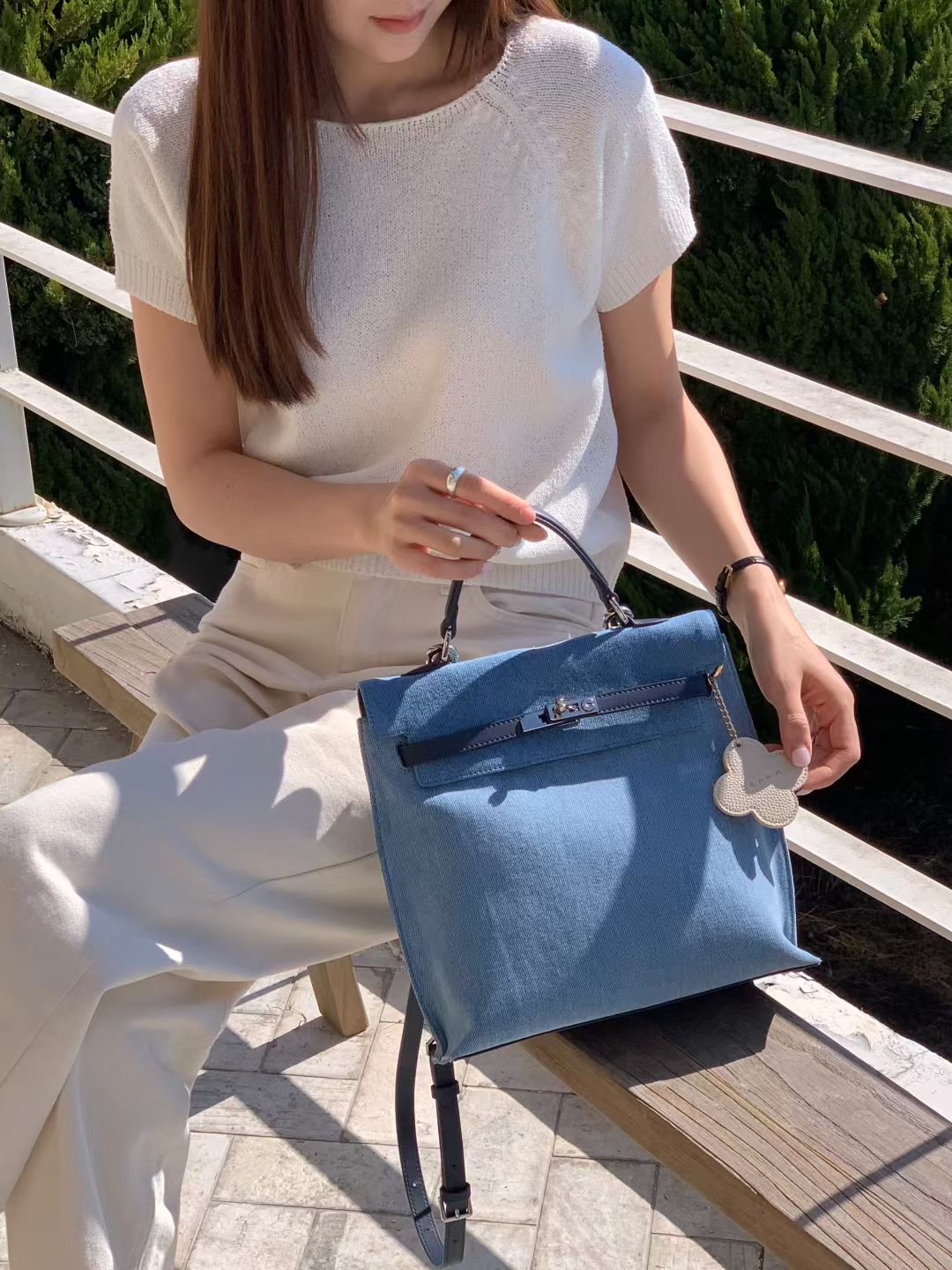 DM08_05 型格牛仔小書包 (牛仔)