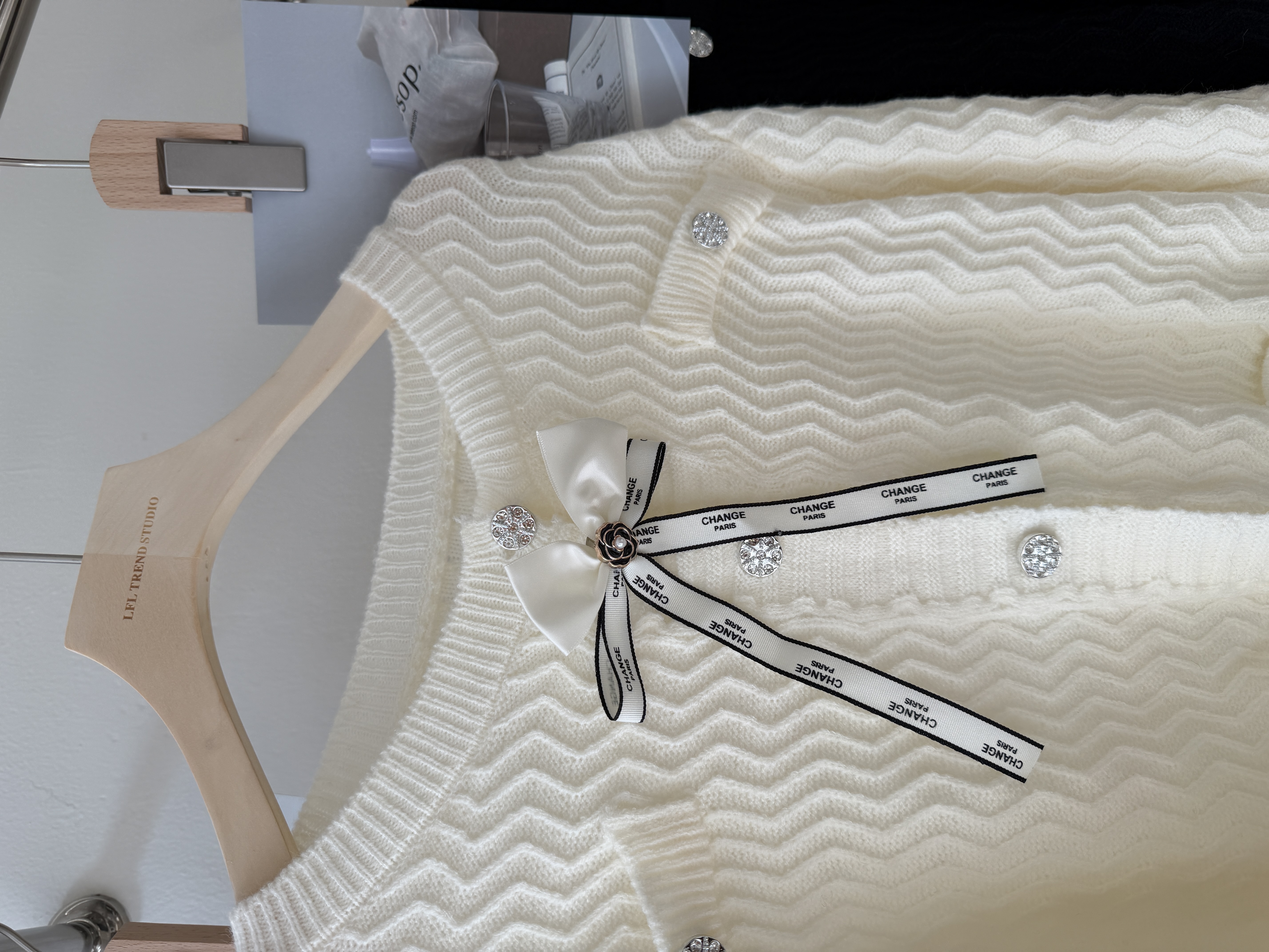 6610 韩系名媛小香风蝴蝶结扣外套