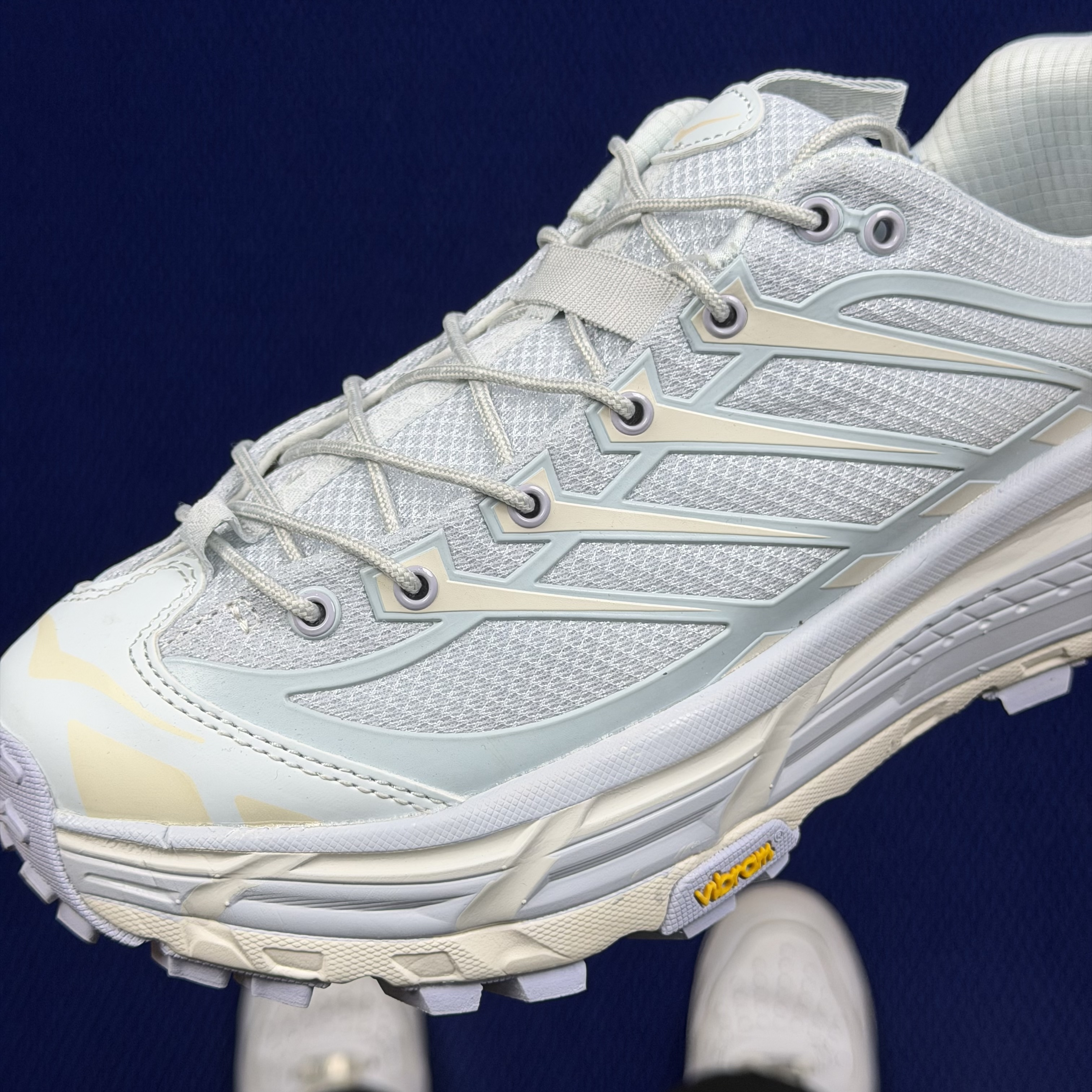 Hoka One One Mafate Three 2 