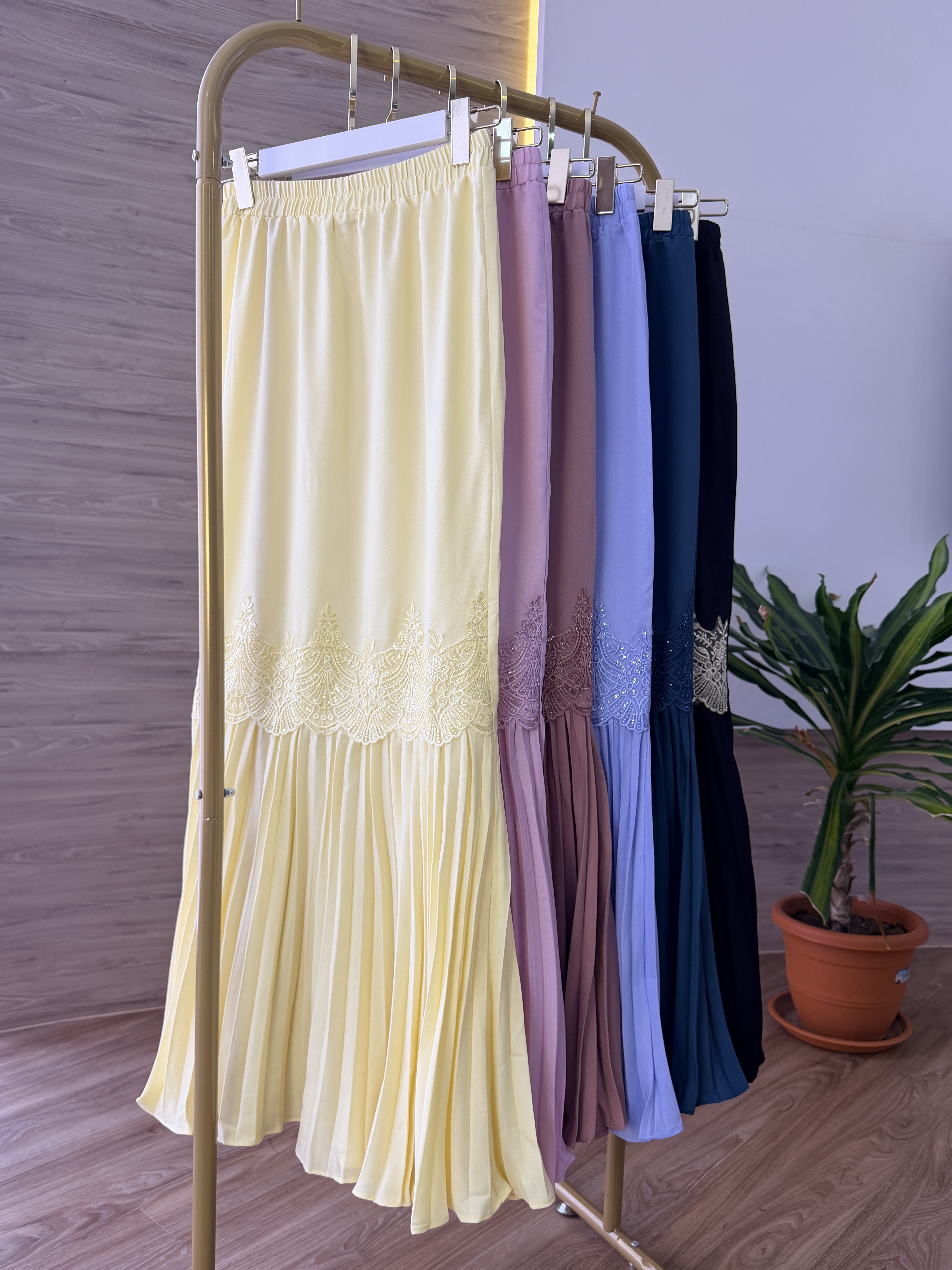 Amara Twist Kurung Set Wear