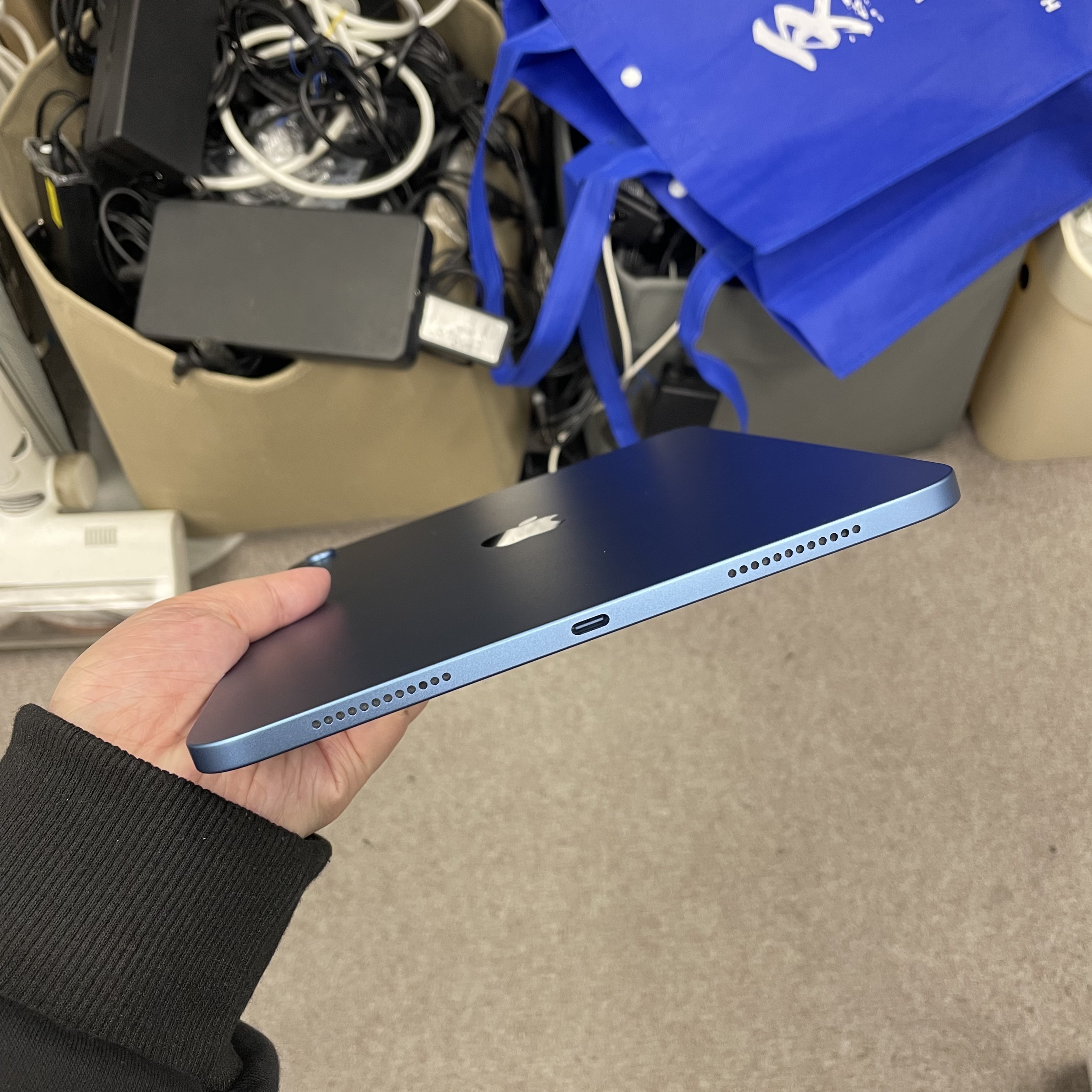 *5948100 iPad 11 勁靚機 128GB WIFI版 藍色 blue
