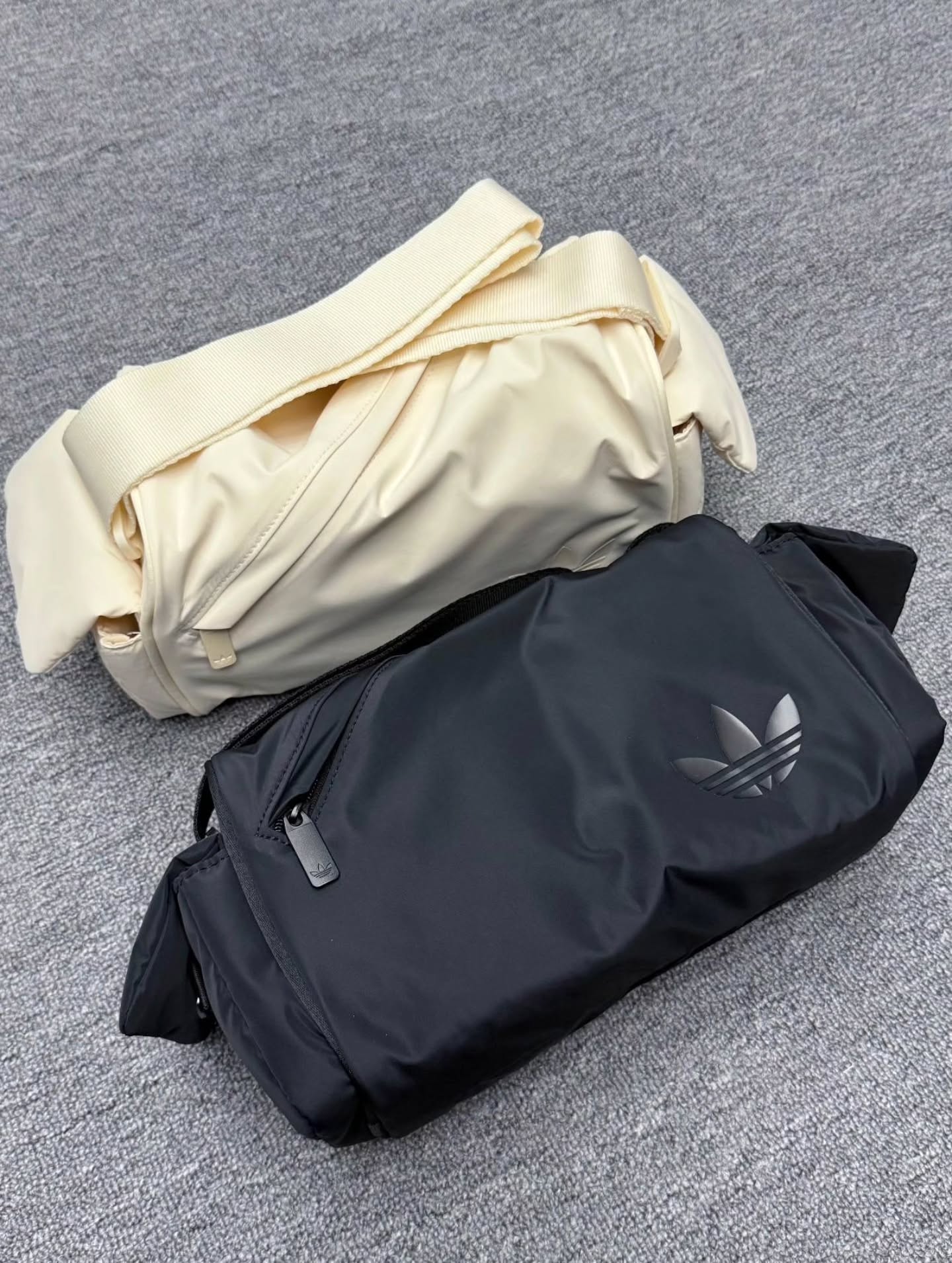 🖤三叶草 新品尼龙枕头包 🇭🇰