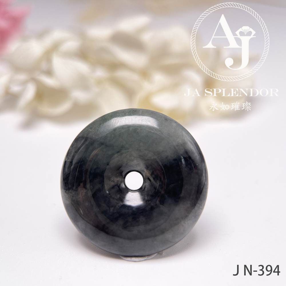 JN-387/394 天然翡翠A玉 冰烏鷄意境山水平安扣