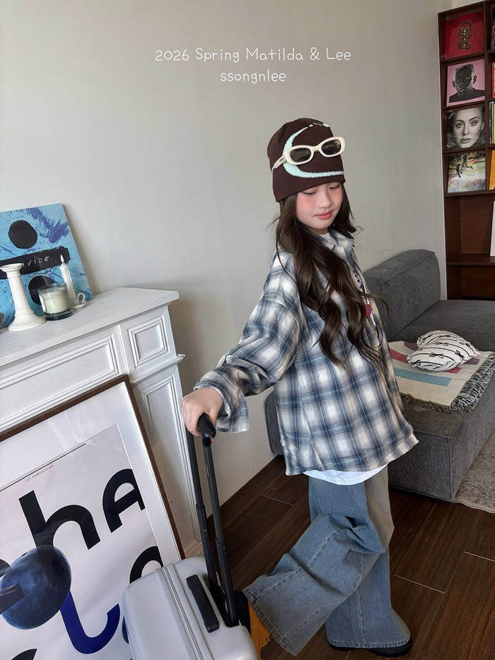 🇰🇷Matilda&Lee shirt