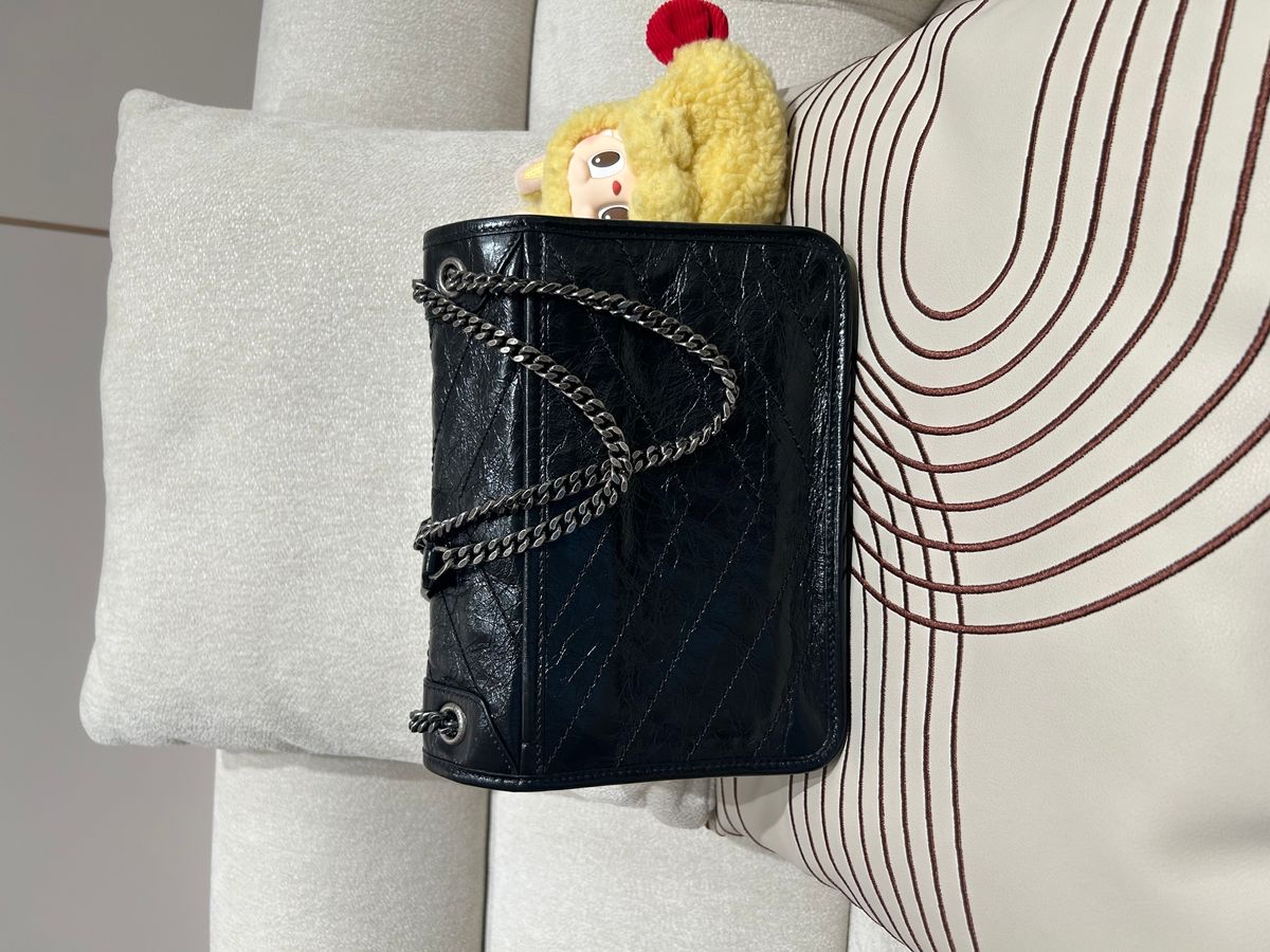 Saint laurent Niki baby ysl niki calfskin 100%Authentic,98%new ✅certificate ✅dust bag  