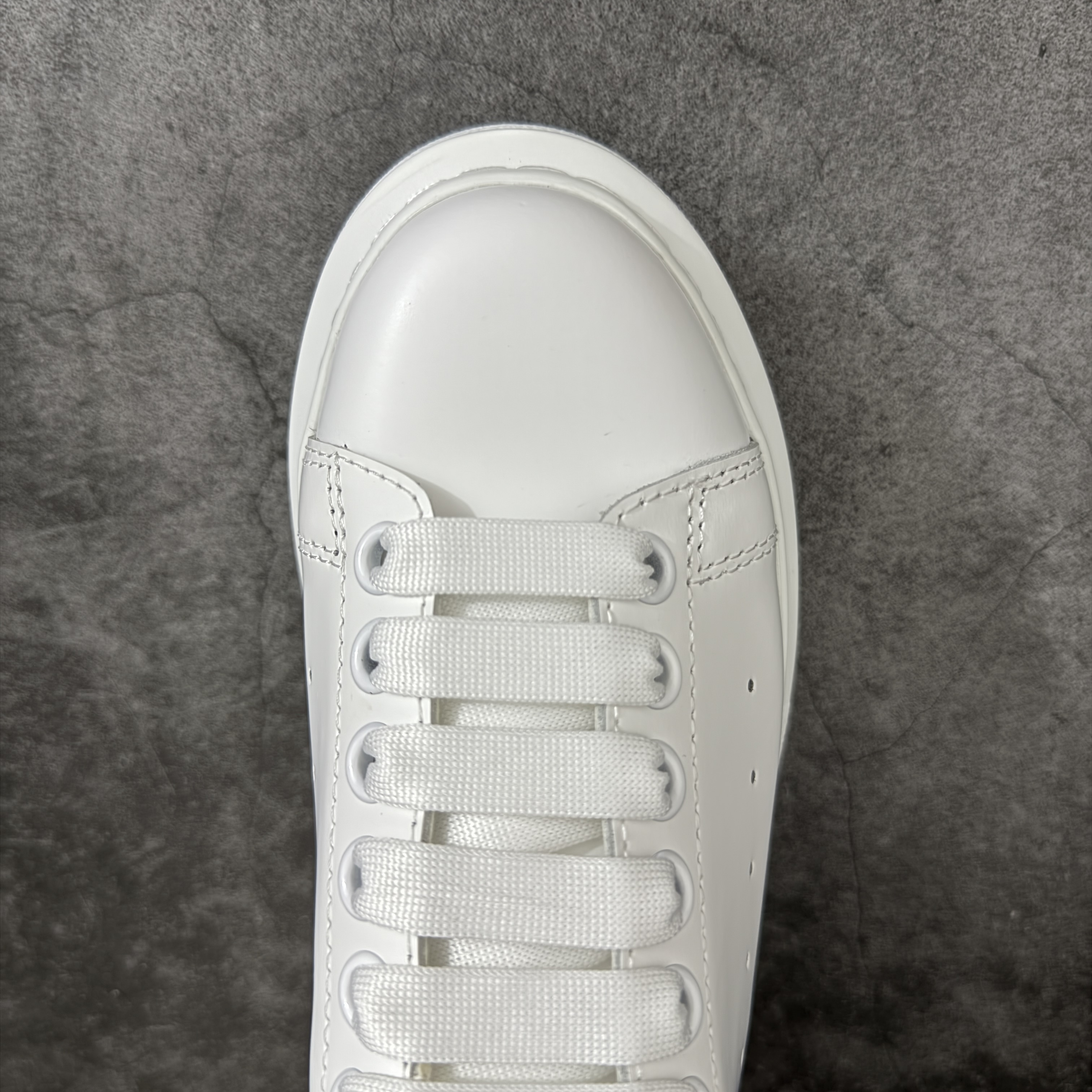 Alexander McQueen Oversized Sneaker