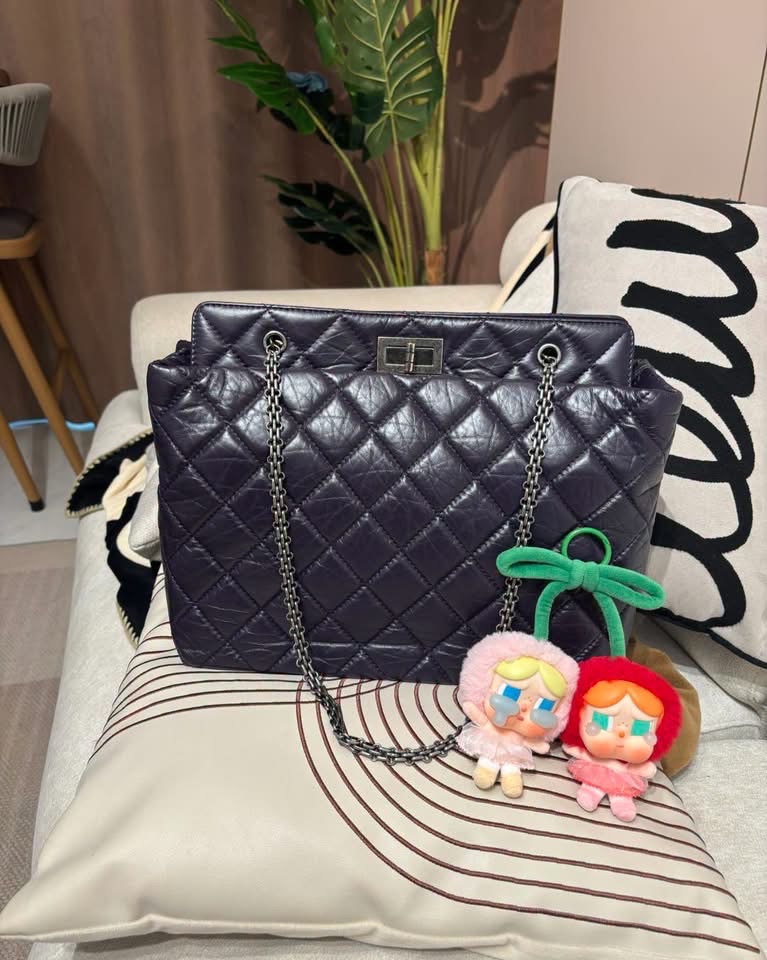 Chanel 2.55 calfskin Shoulder Chain tote bag 100%Authentic ,98%new ✅card✅dust bag✅box