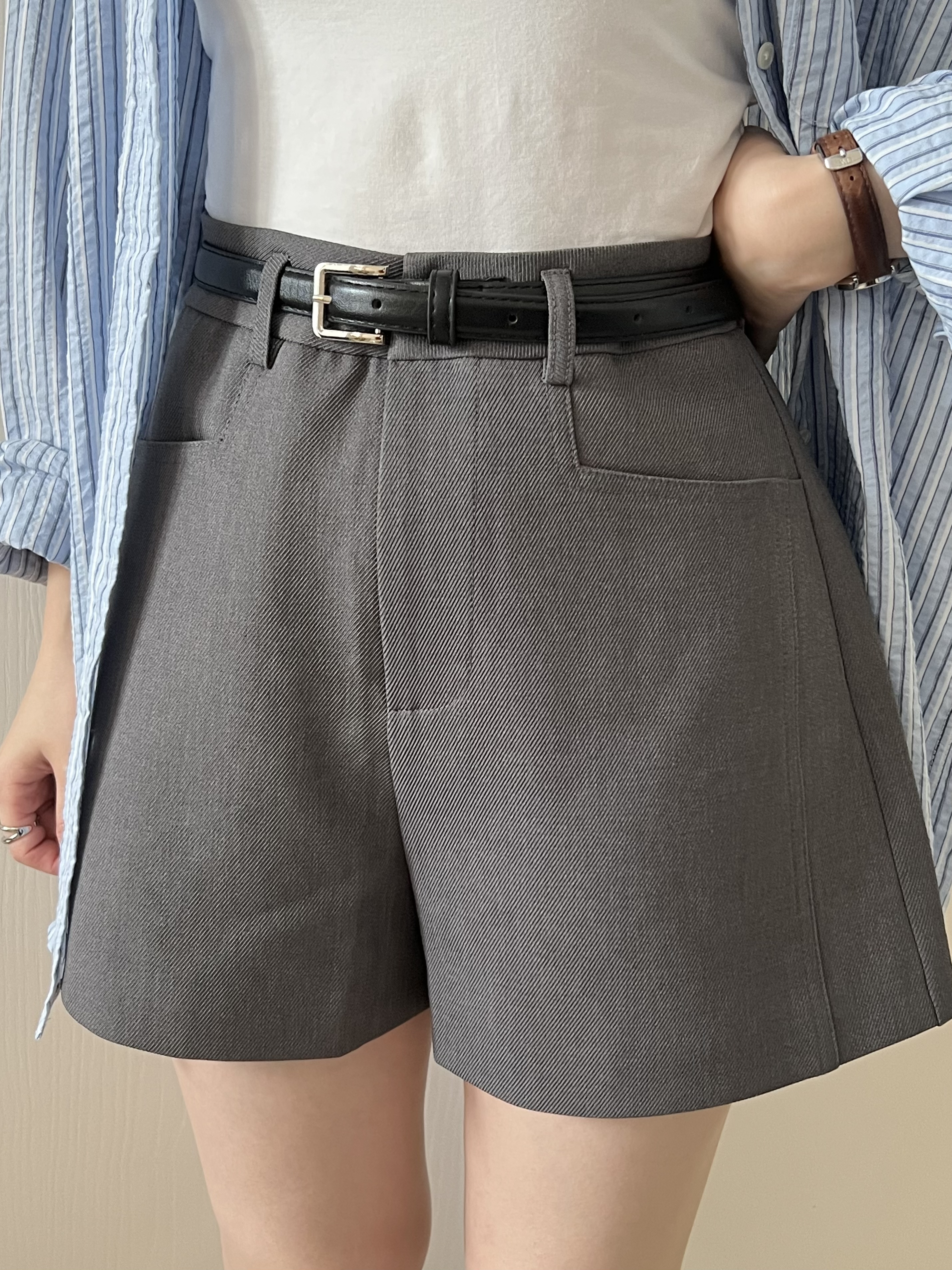 A cut俐落短褲 送皮帶 百搭不易皺