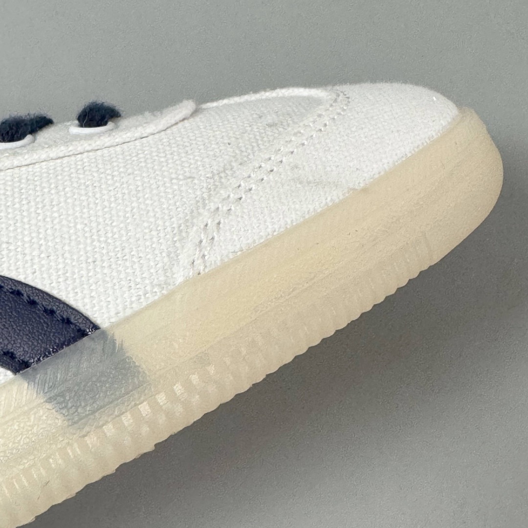 Onitsuka Tiger Tokuten