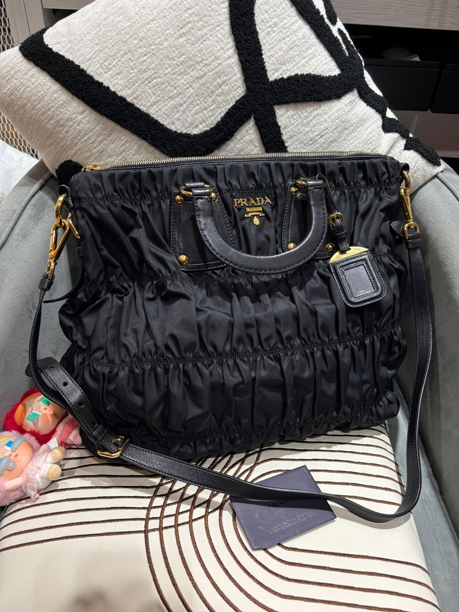 Prada Nylon Gaufre Tote Bag 2way bag 100%Authentic, 92%New ✅Dust bag