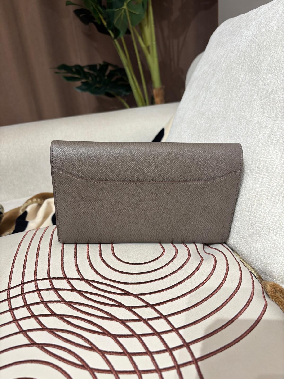 Hermes Constance Wallet Stamp C 錫器灰金扣 100%Authentic, 90%New 
