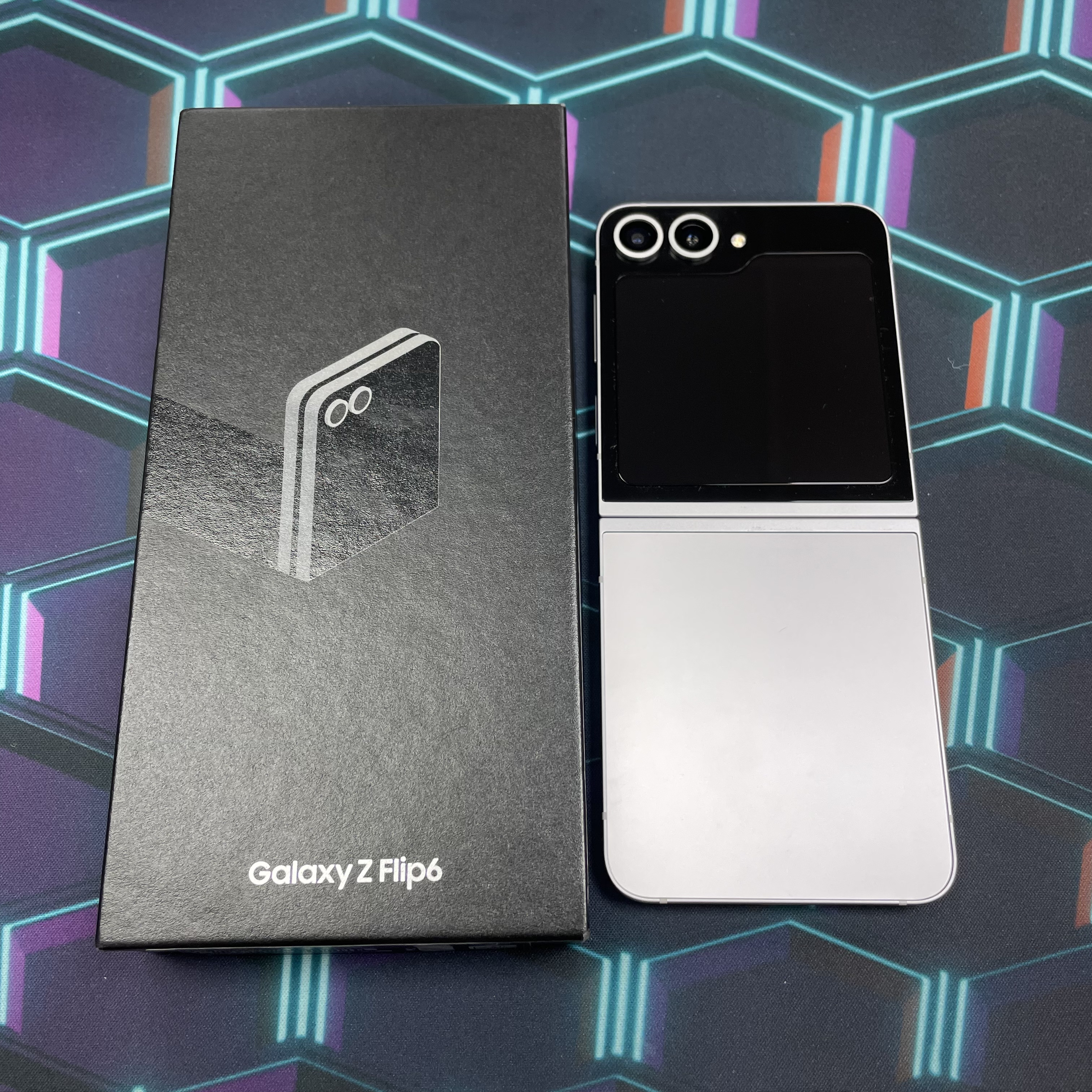 *6031 Galaxy Z Flip 6 美版 全新質素 12+512GB 銀色 sliver